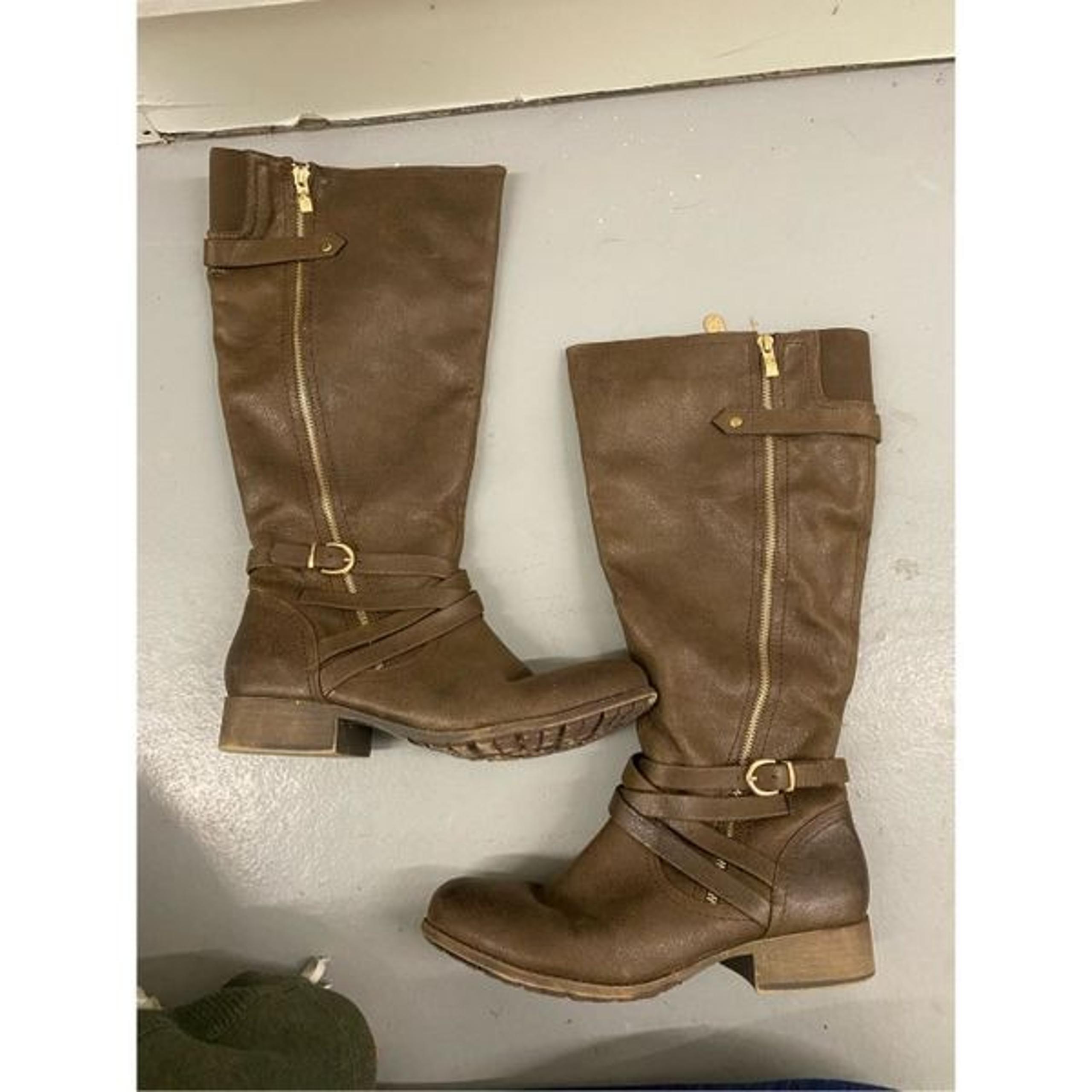 Chelsea Moreland "Majestic" Brown High Riding Boots, Size 9