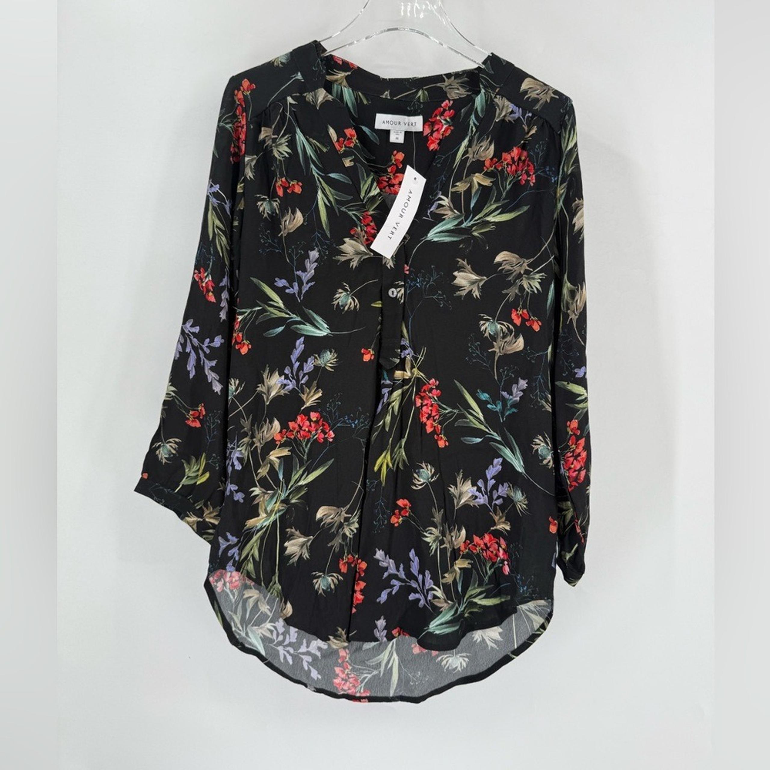 Amour Vert V-Neck Blouse in Black Floral - Women's Size Medium NWT