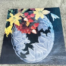 Round crystal platter