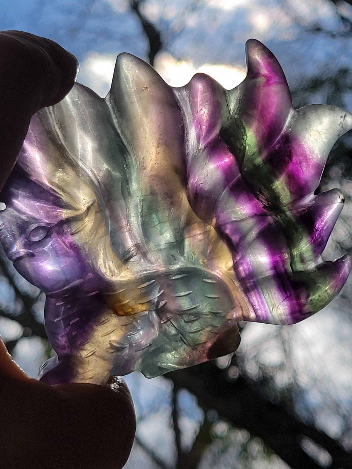 Fluorite carving