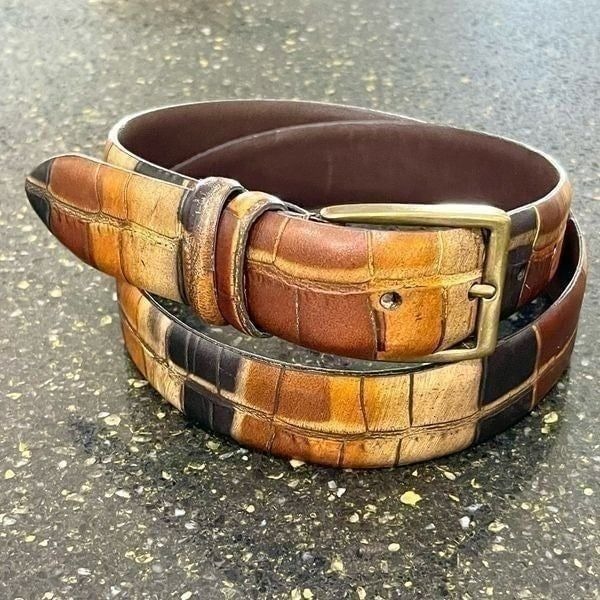 Bill Levin Soft Collections Leather Milti-Color Belt. Great condition.