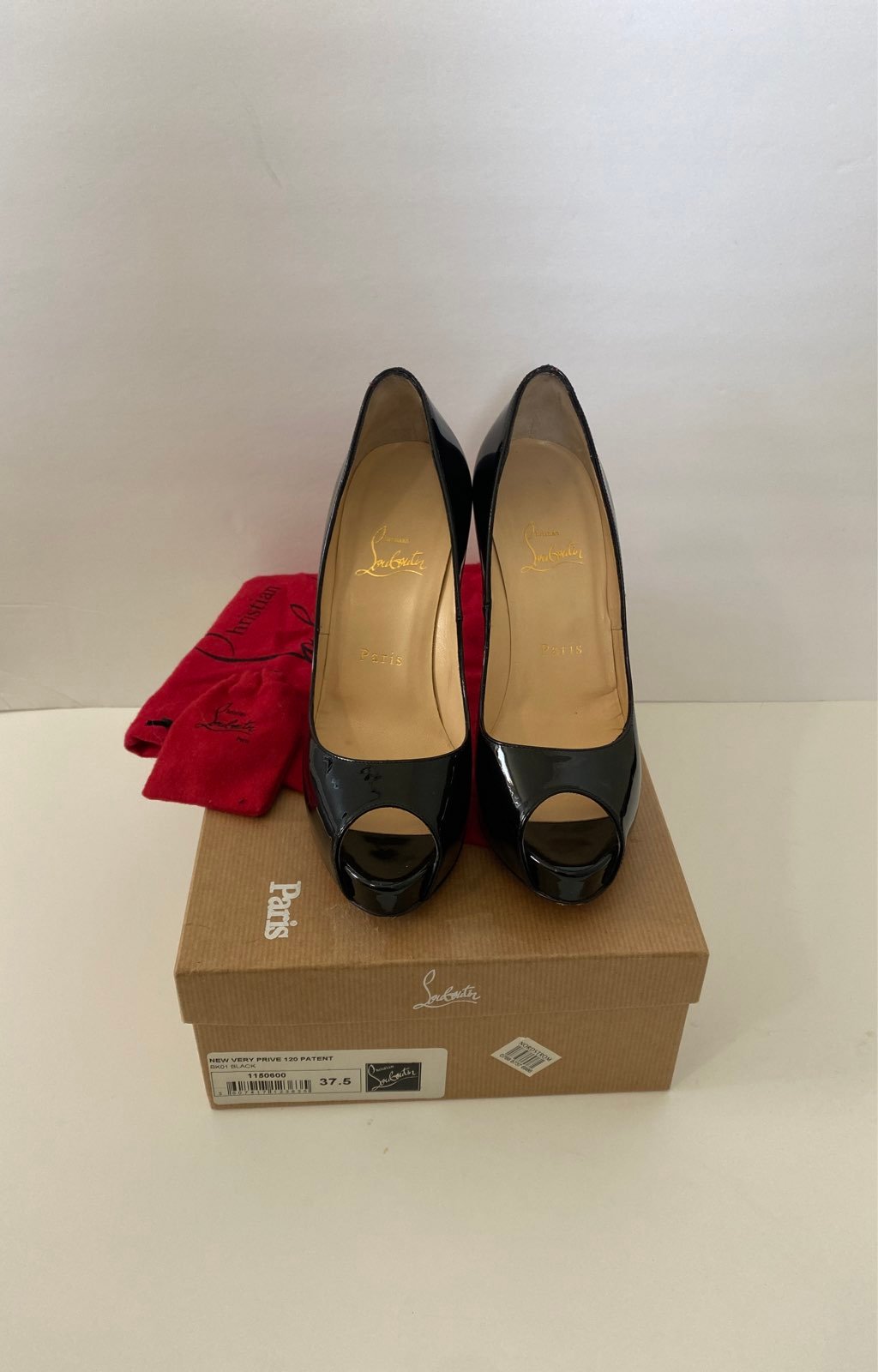 Christian Louboutin New Very Prive heels