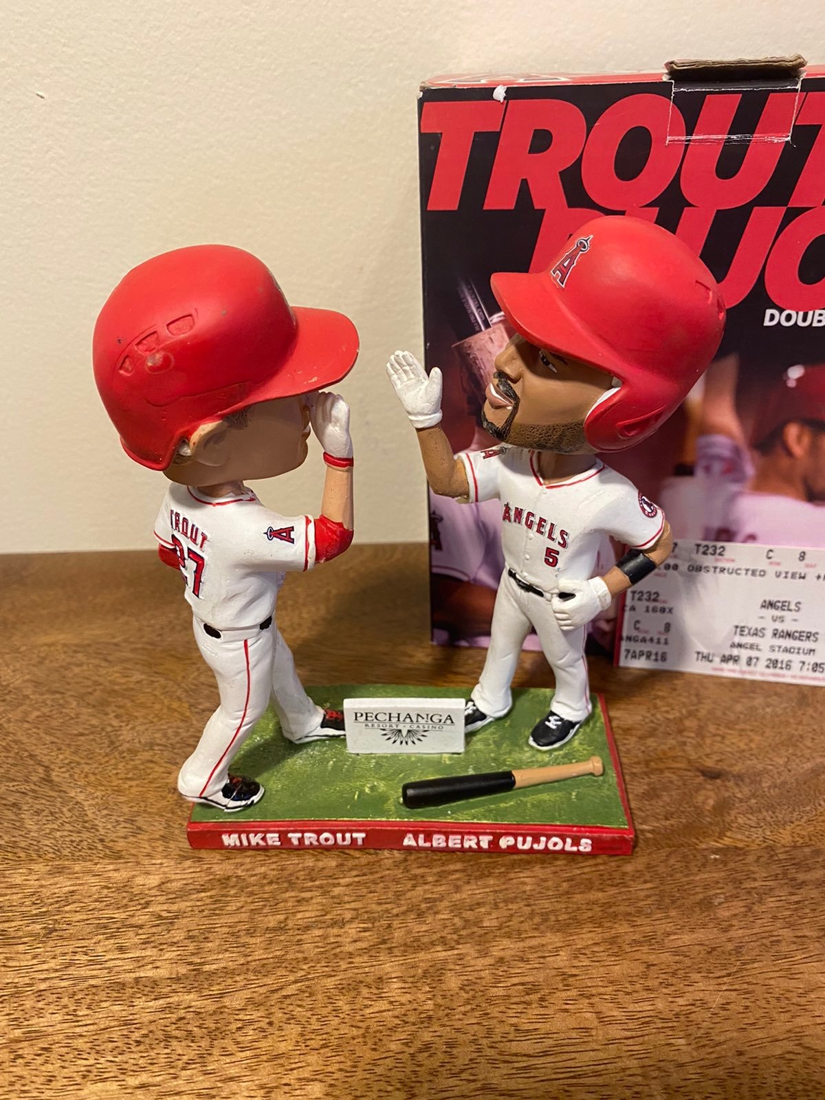 MIKE TROUT & ALBERT PUJOLS LOS ANGELES ANGELS 40 HR BOBBLEHEAD 4/7/16 SGA