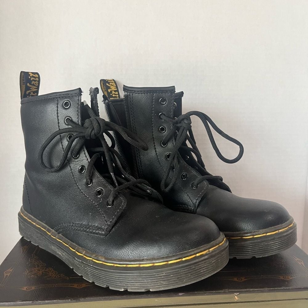 Dr. Martens 1460 Women's Original Lace Up Boots - Black, Size EU 36