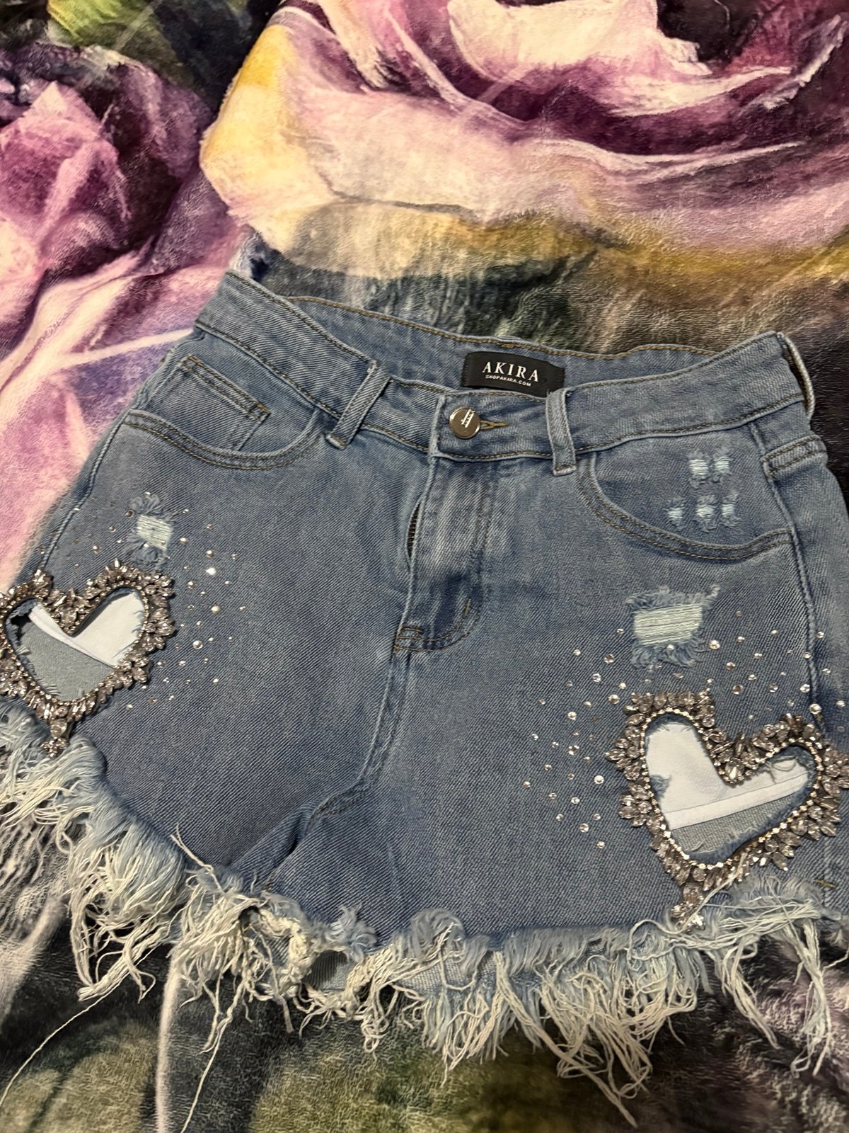 Akria shorts