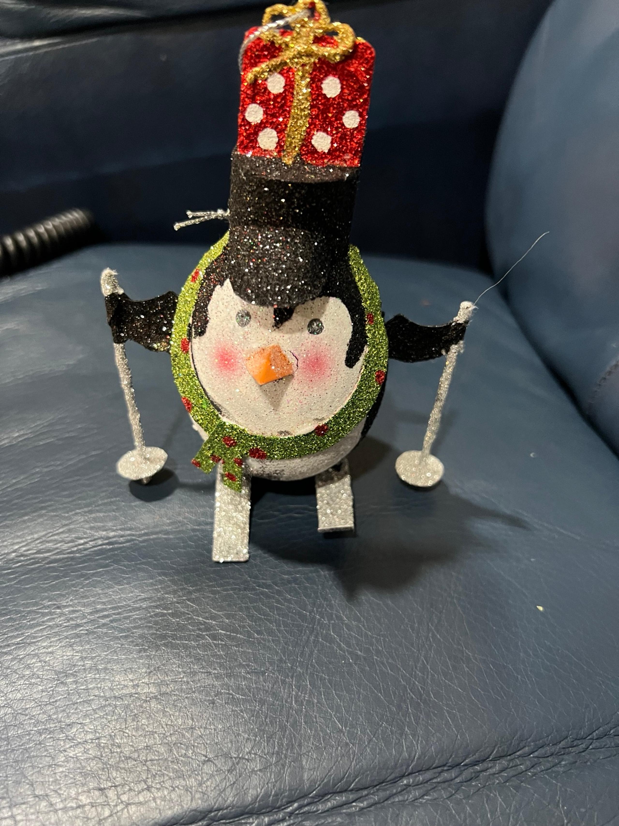 Penguin Christmas Ornament, New with Tag