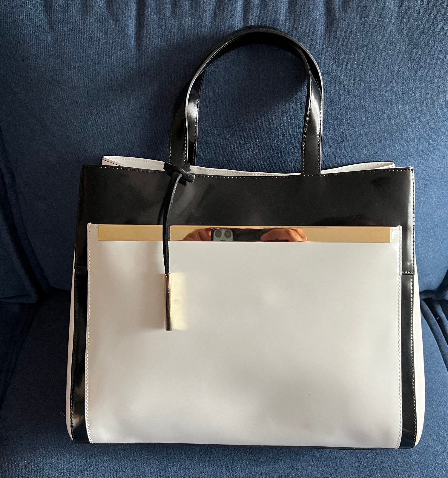 Innue Patent Leather Italian Black & White Tote shoulder bag with gold trimmings