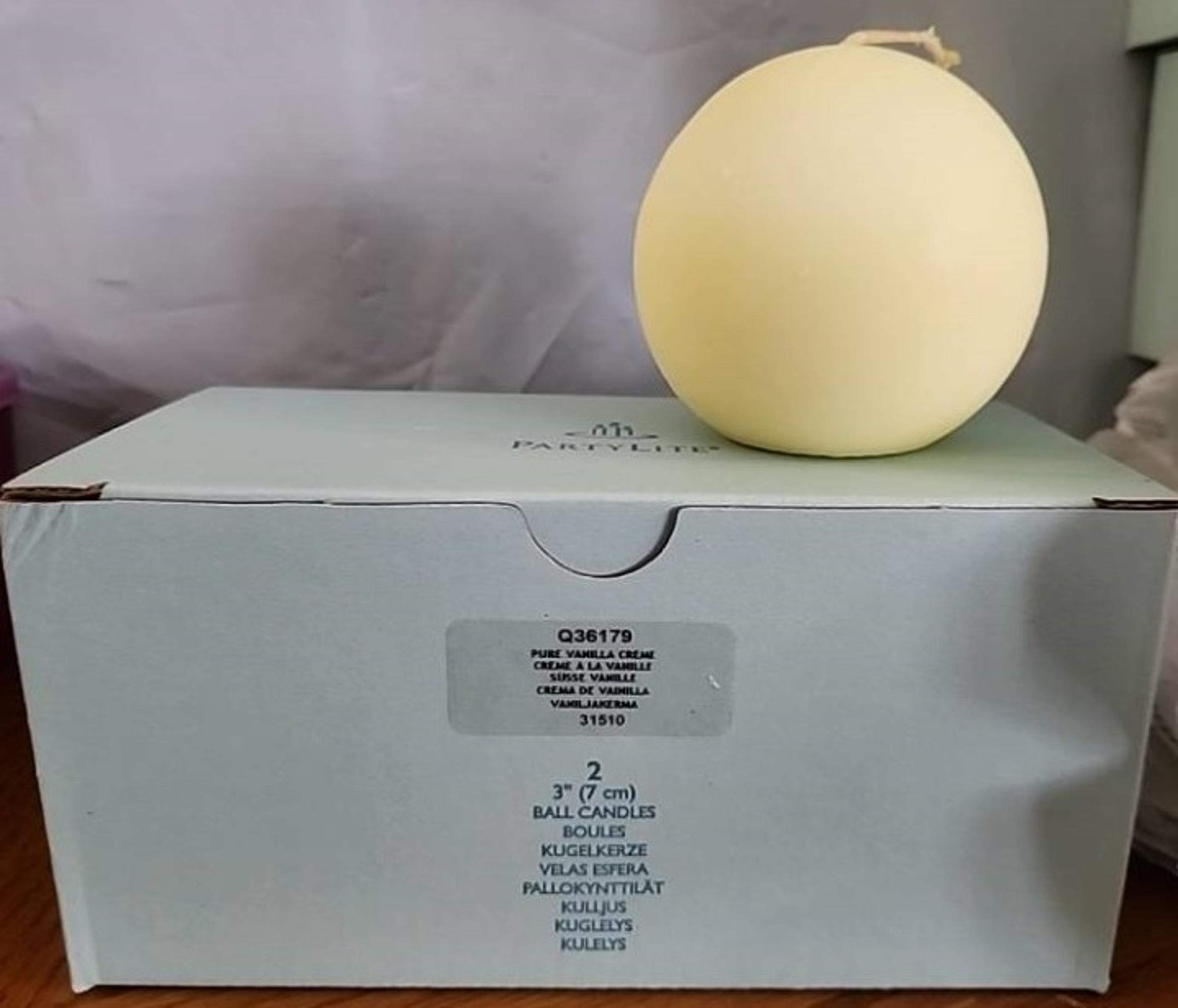 Partylite SET/2 3" ROUND Ball candles OFF WHITE COLOR PURE VANILLA CREME NIB