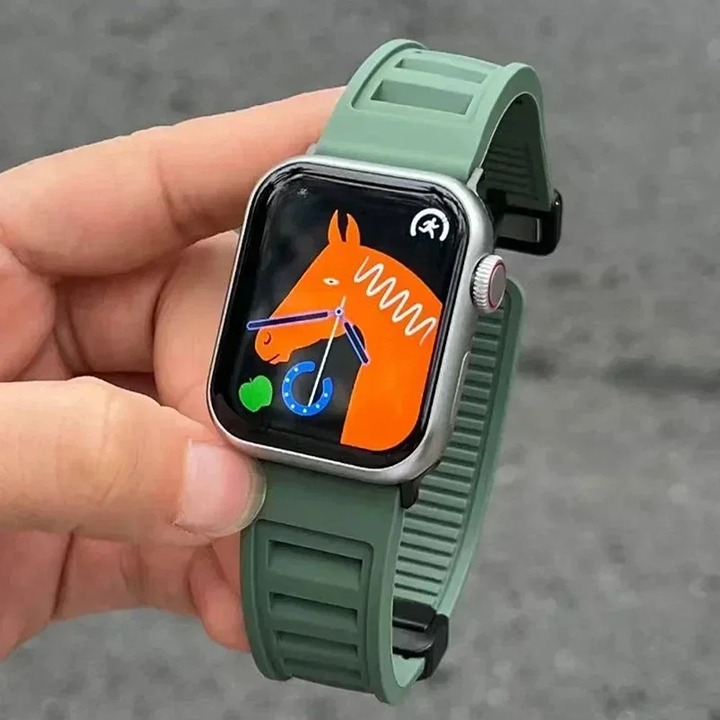 Soft Silicone Magnetic Band for Apple Watch Breathable Strap for iWatch 10 42mm