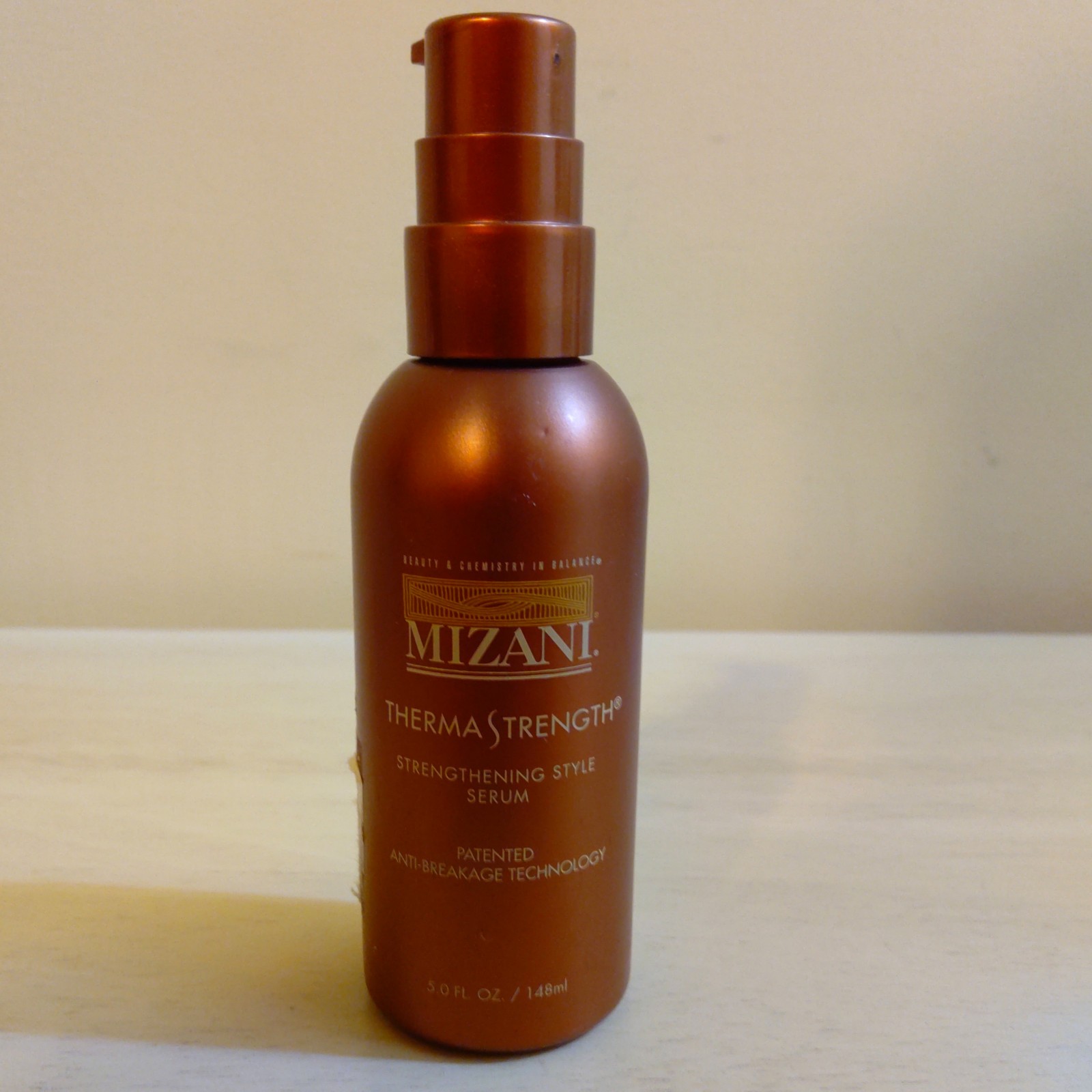 NEW Mizani Therma Strength Strengthening Styling Serum 5. oz