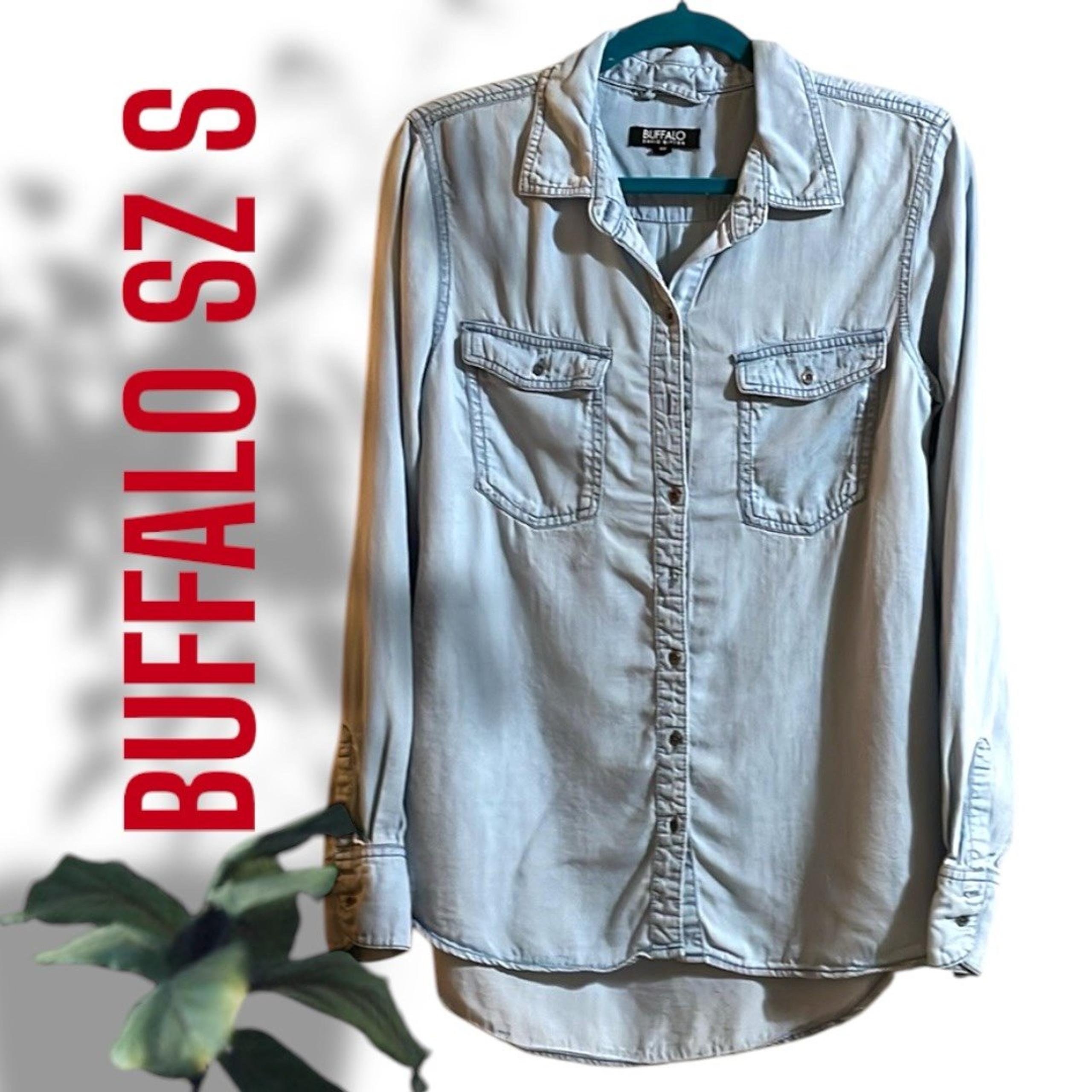 BUFFALO Light Denim 2 Pocket Men’s long sleeves shirt size: small