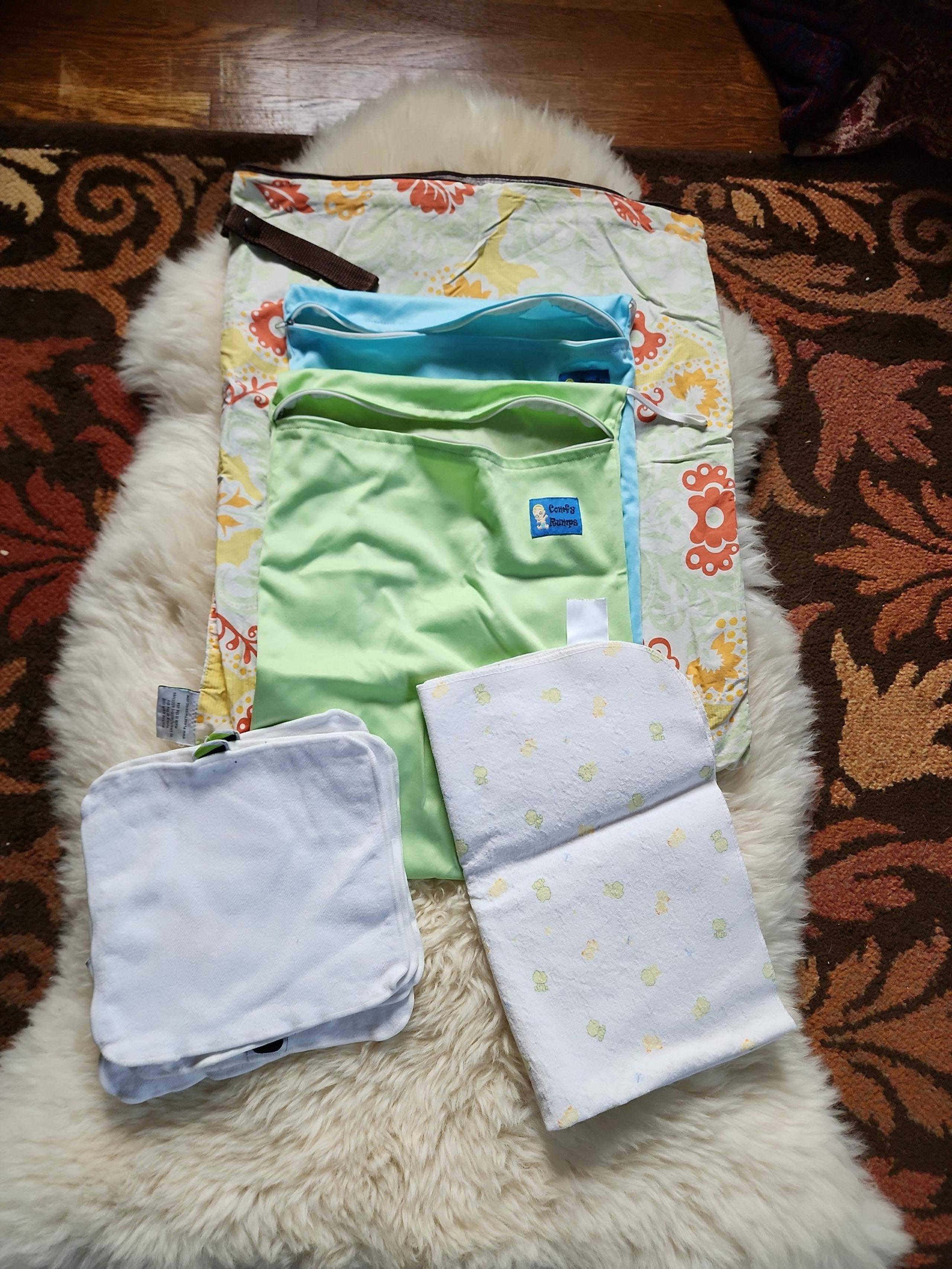 Cloth diapers accessory bundle wet bags wipes