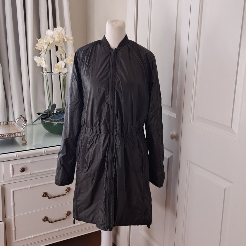 Athleta Womens Summit Primaloft Shell Mountain Jacket Olive Lightweight S-XS