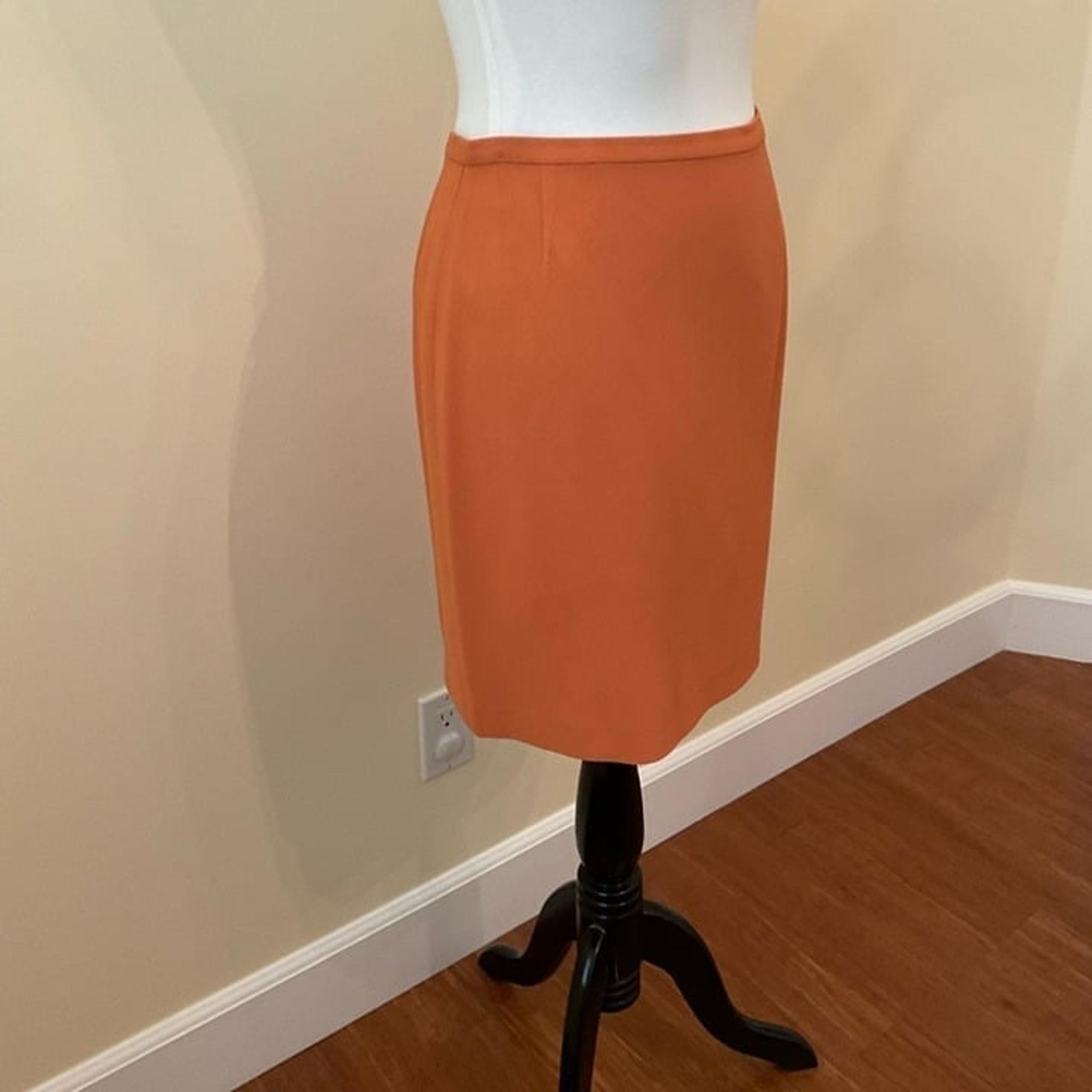 Women’s Ann Tjian for Kenar skirt