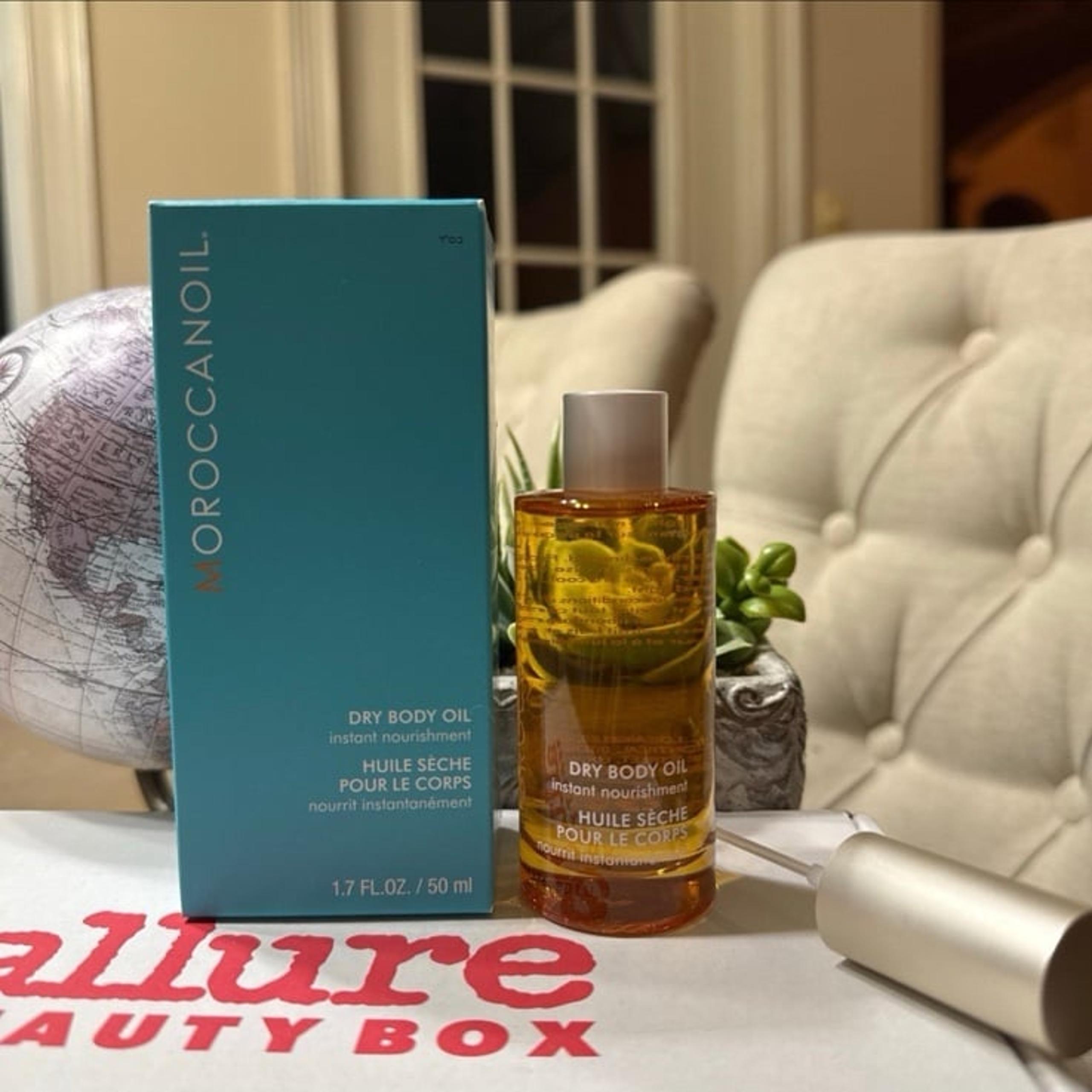 Moroccanoil Dry Body Oil 1.7 oz /50 mL ~ Instant Nourishment ~ Brand New in Box