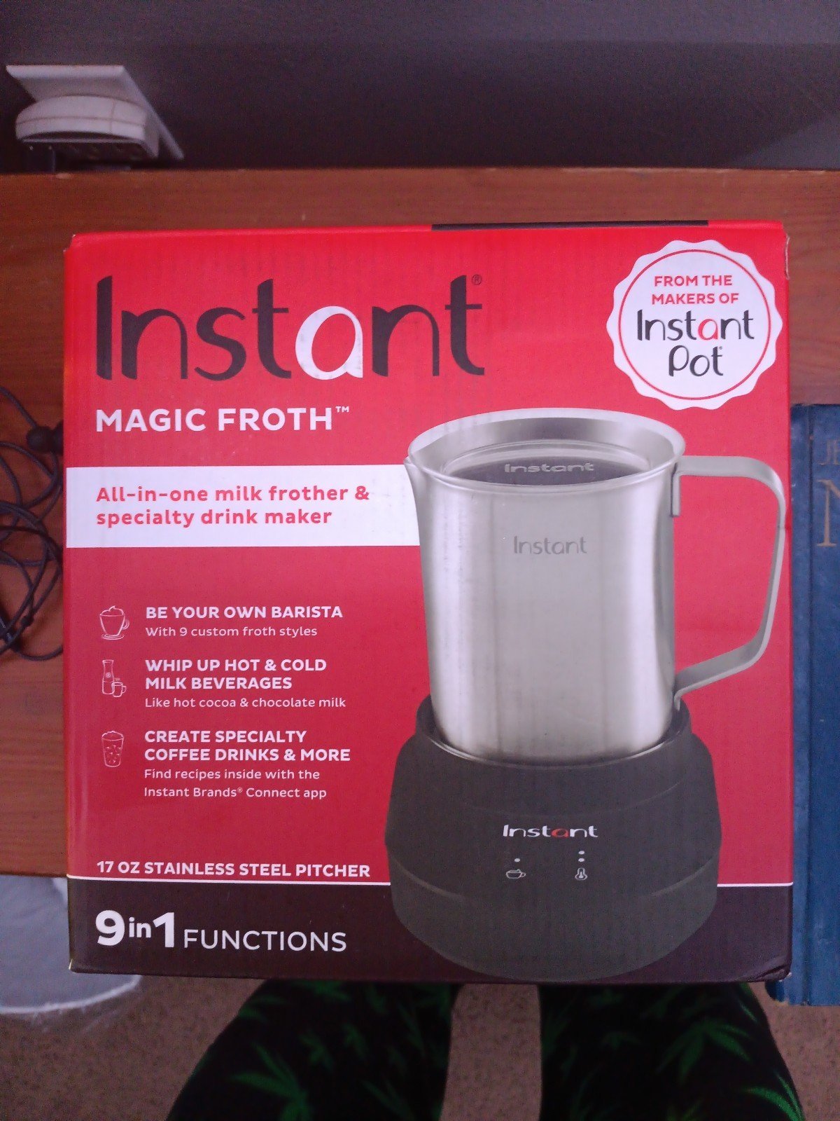 Instant coffee maker