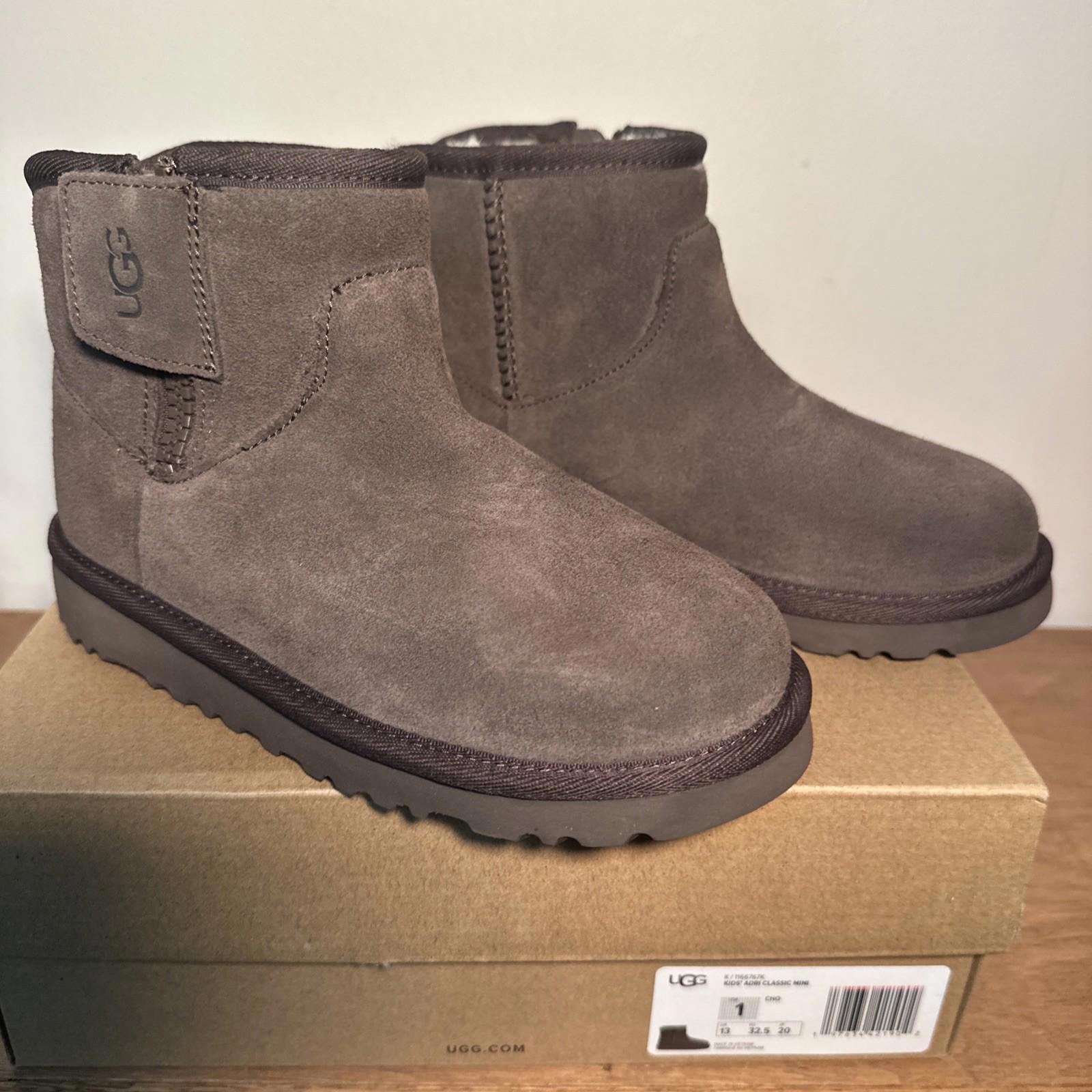 UGG Kids Adri Classic Mini Boot Chocolate Brown Size 1 New