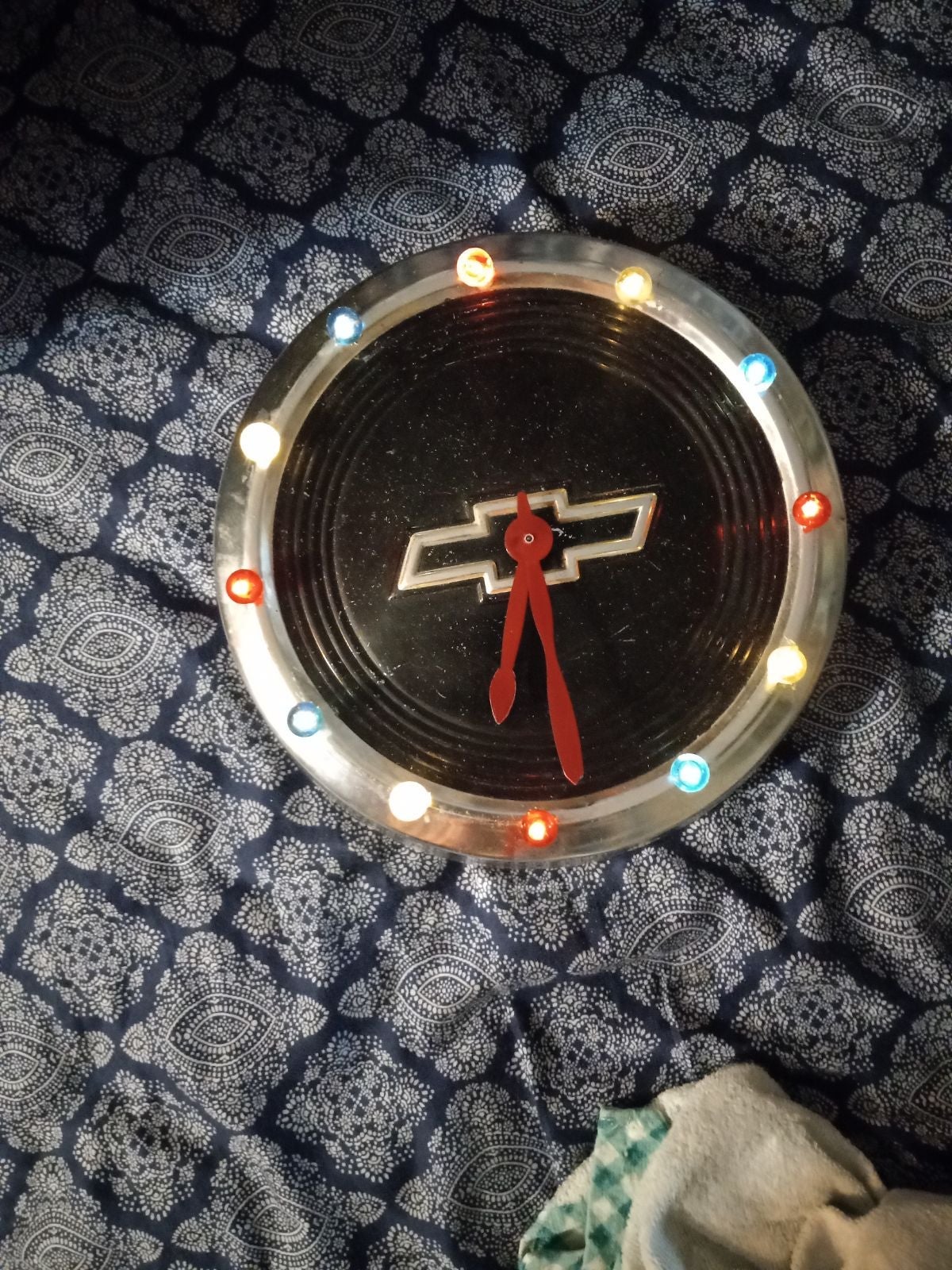 Chevrolet Bowtie 10 Clock with Red, White and Blue LEDs