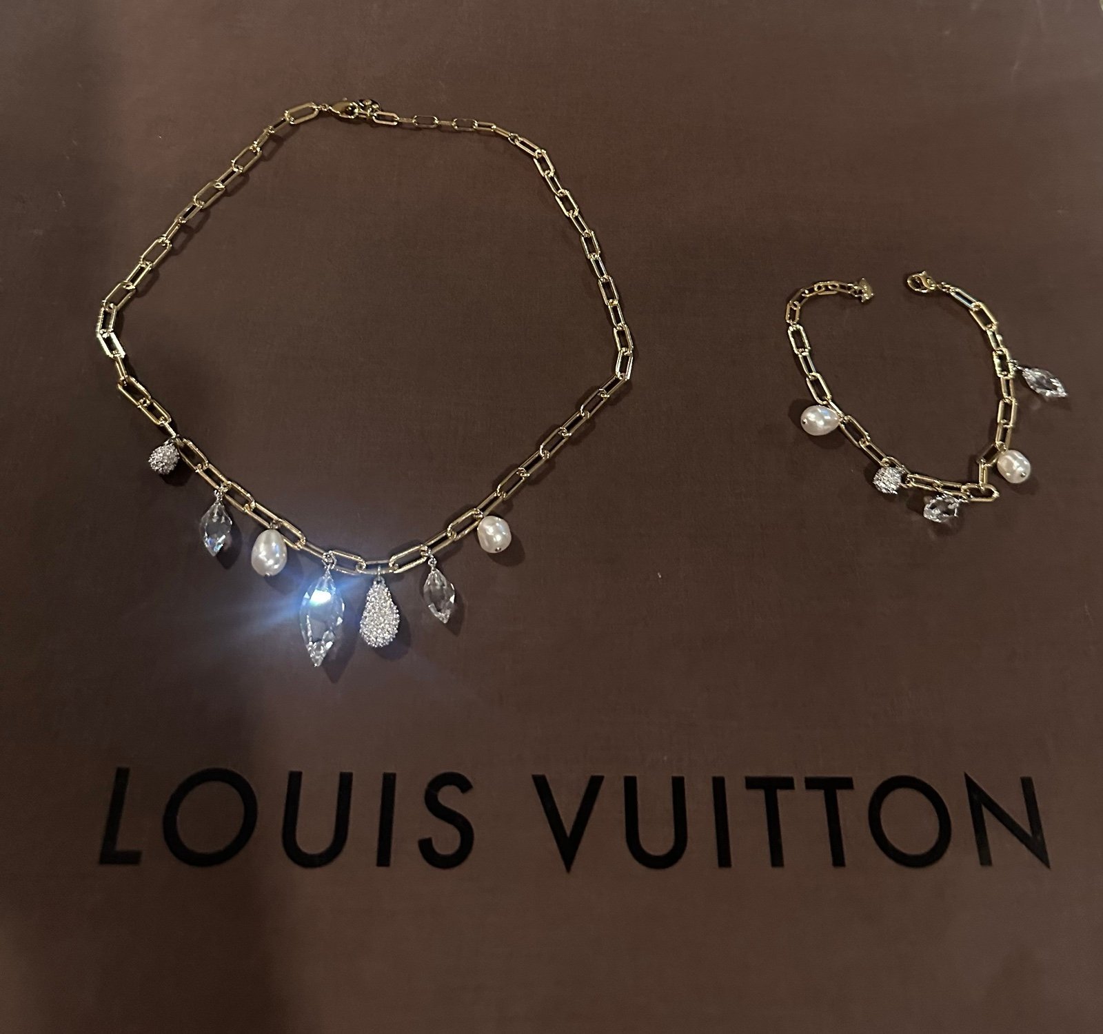 Swarovski necklace and bracelet set