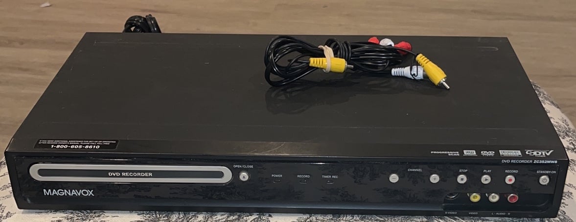 Magnavox ZC352MW8A DVD Recorder Player - Fully Tested & Works - No Remote Magnavox ZC352MW8A DVD Recorder Player - Fully Tested & Works - No Remote