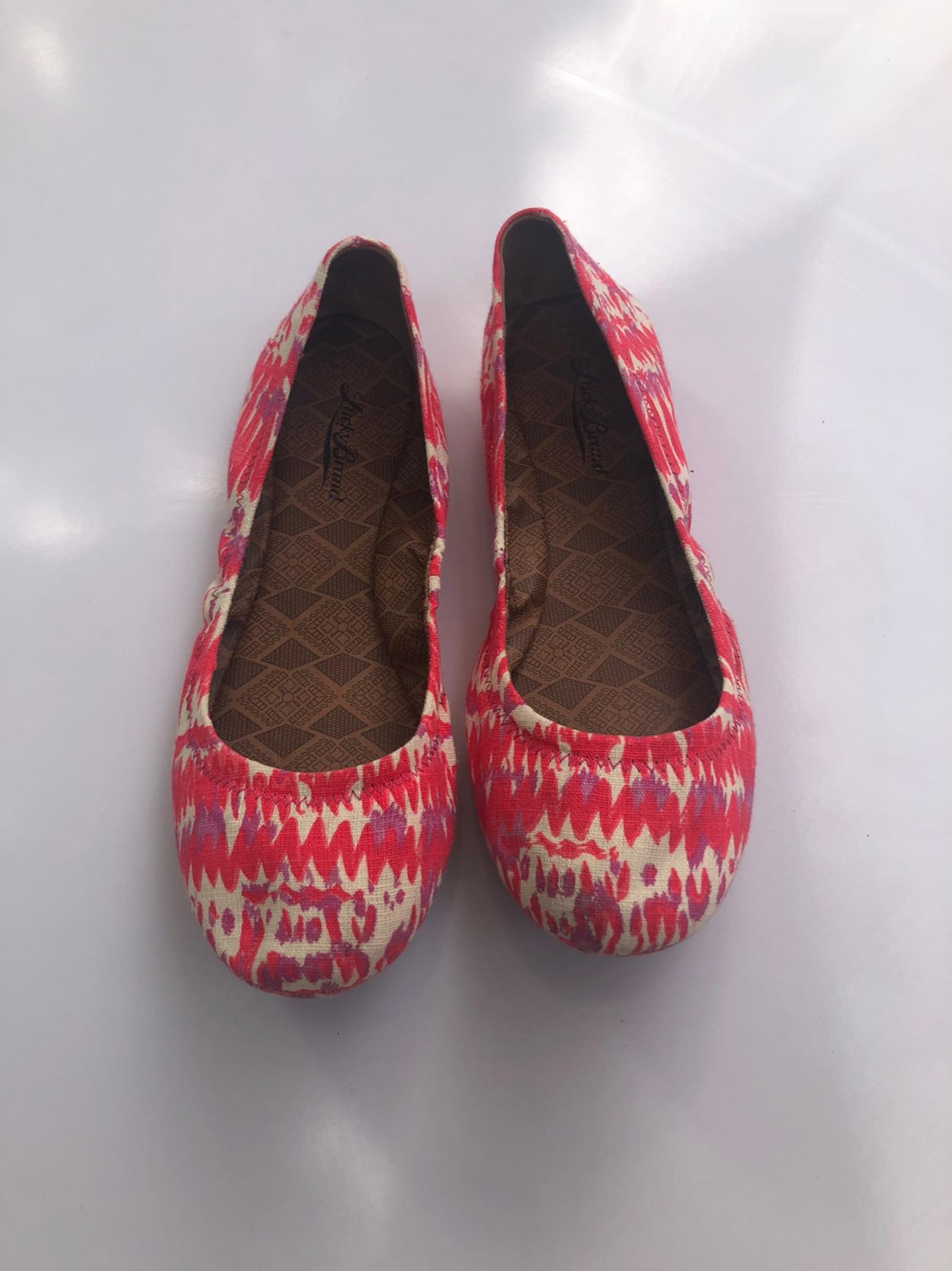 Lucky brand tie dye flats