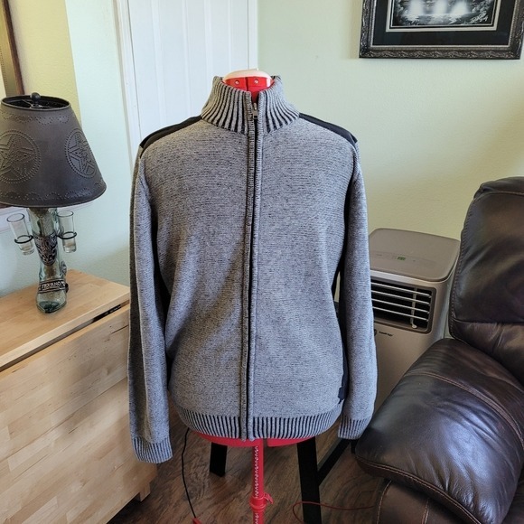 Trash Nouveau Men's Zip-up Sweater Sz M