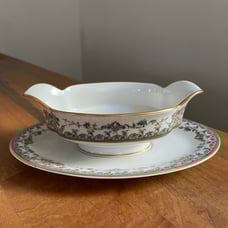 Vintage Haviland & Co. Limoges France Gravy Boat w Attached Underplate MINT
