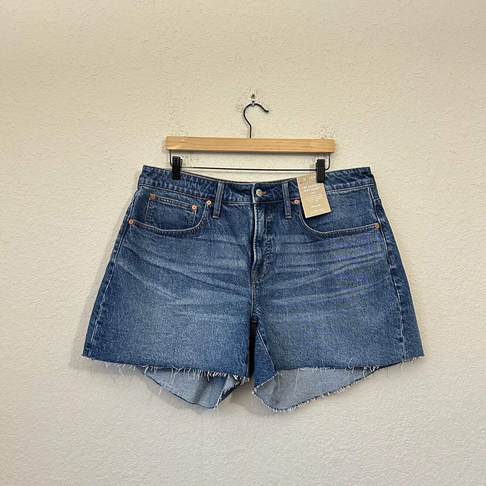 NWT MADEWELL Curvy The Perfect Jean Short in Tencel Denim w Magic Pockets