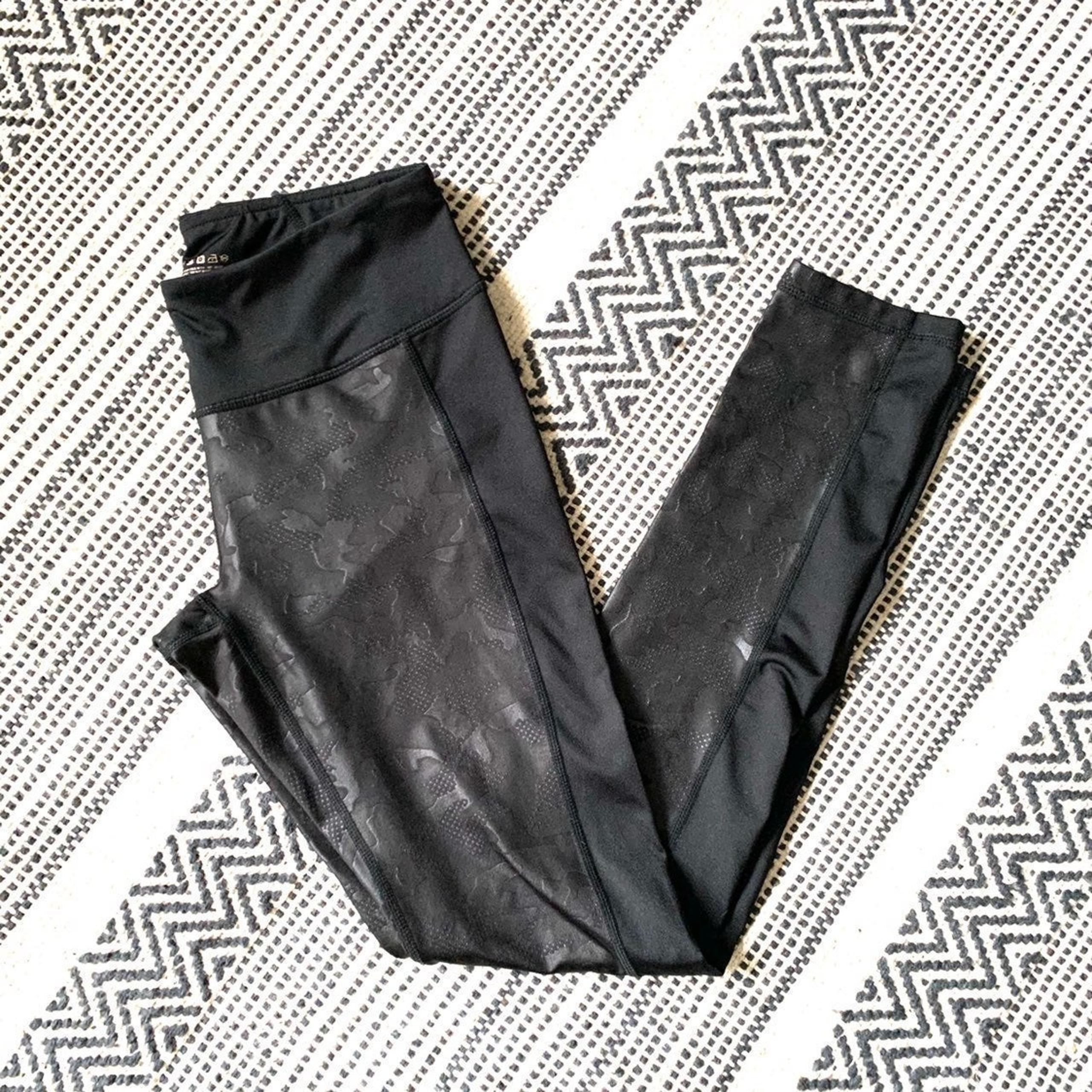 REEBOK Active Faux-leather panel legging