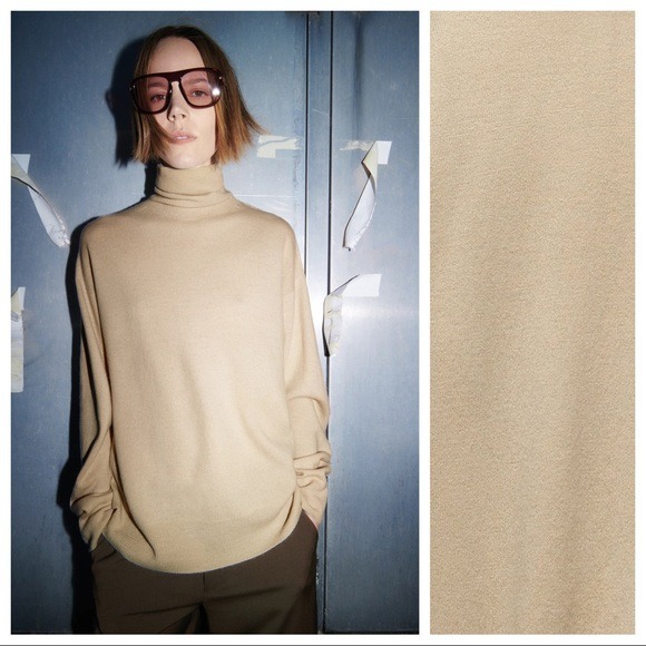 NWT. Zara Cream Extra Soft Wool Seamless Sweater. Size XS.