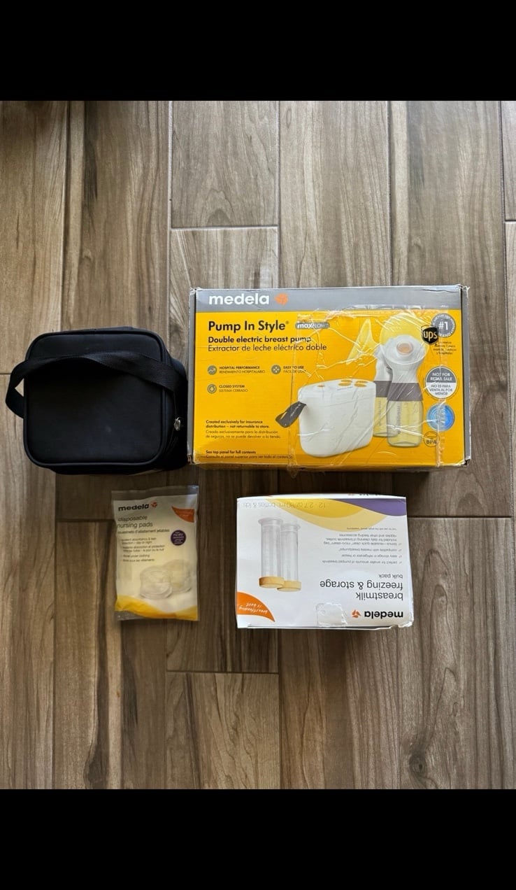 Medela Breast Pump and Accessories