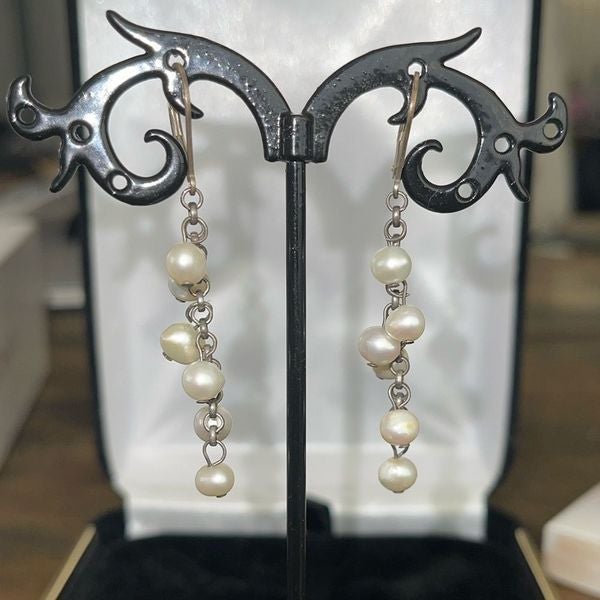 Dangle pearl sterling silver earrings