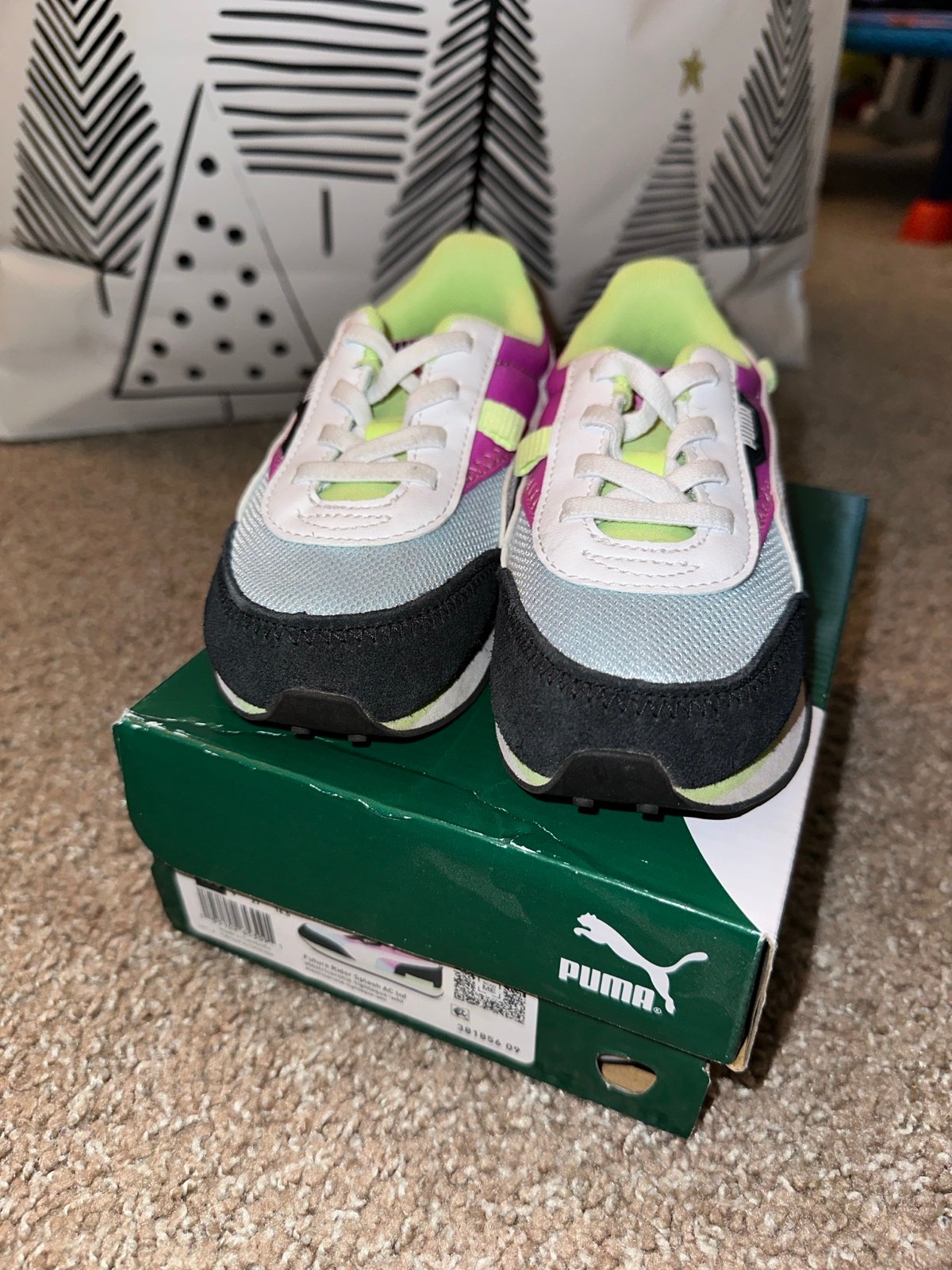 Kids Puma Sneakers
