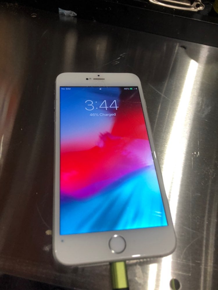 iPhone 7 Plus Silver 32 GB Unlocked