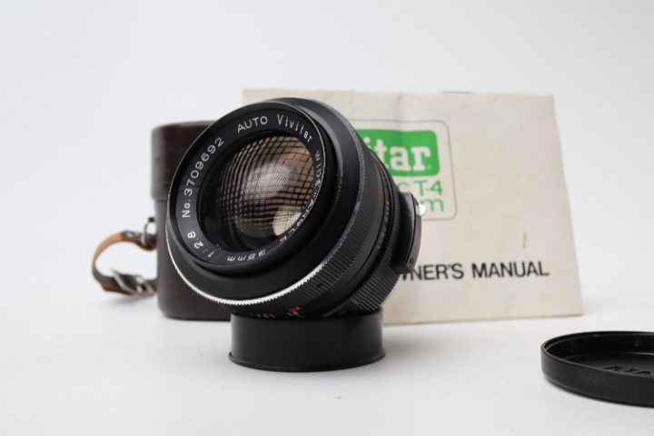 Vintage Vivitar Lens Auto Wide Angle 35mm 1:2.8 , Made in Japan W/ Case