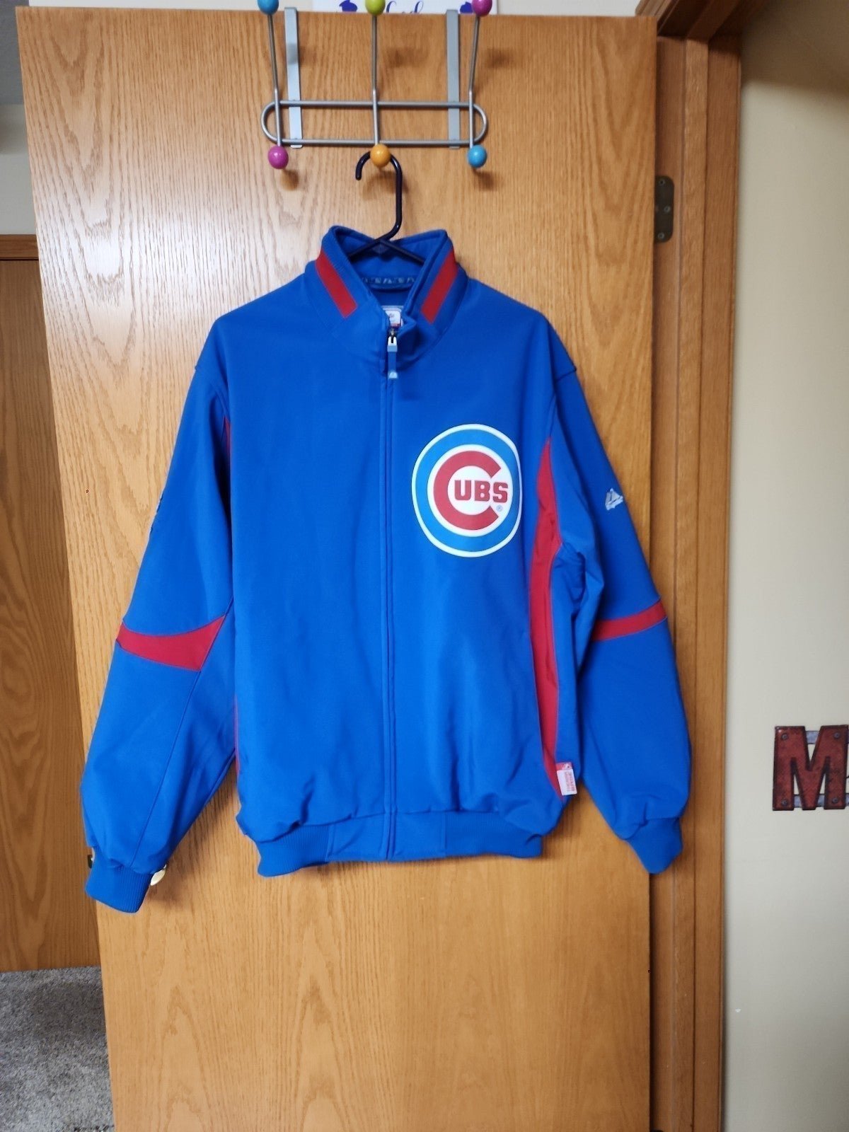 Chicago cubs jacket men's xl great condition a little heavy jacket number 484