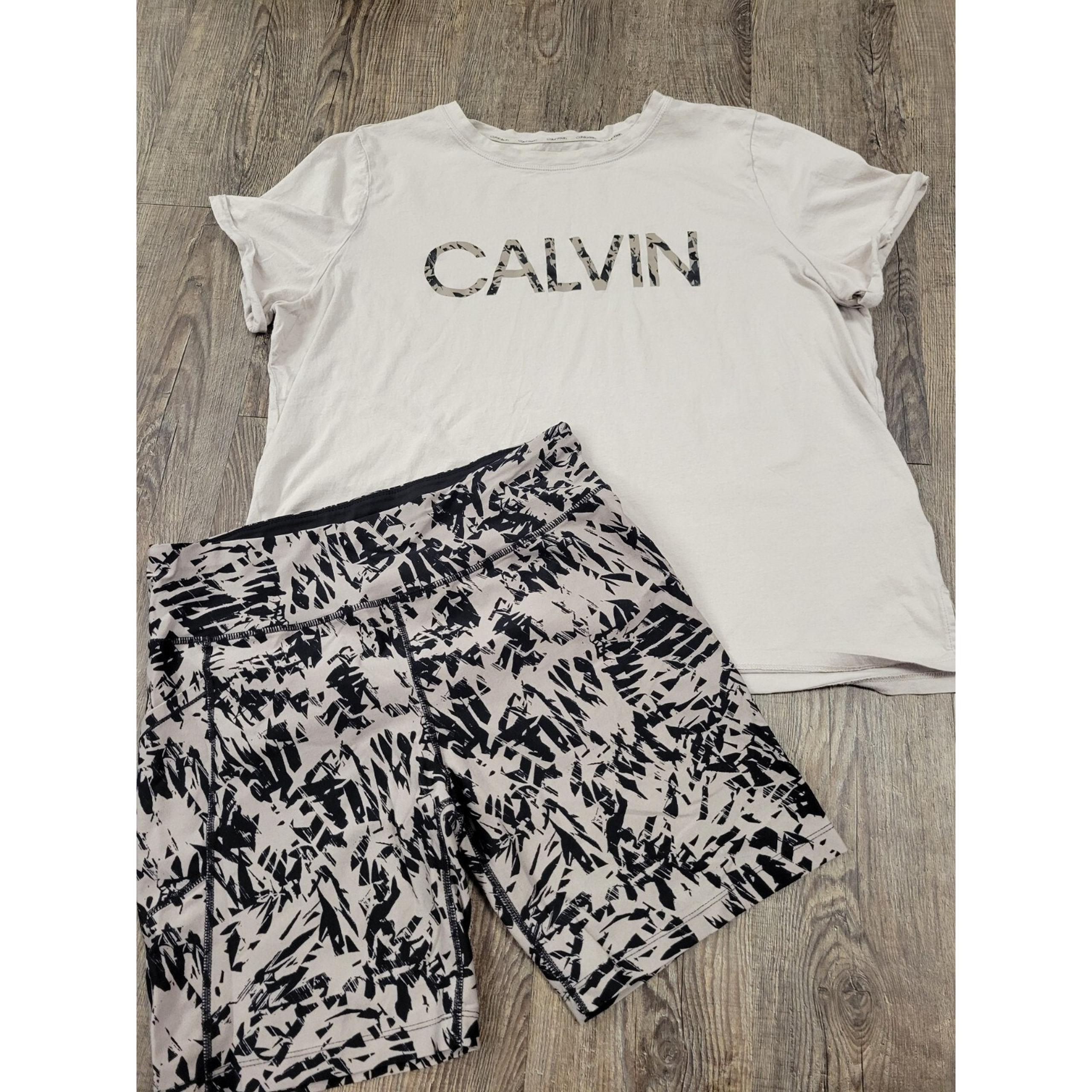 Calvin Klein Women's XL Beige Black Biker Shorts Tshirt Athletic Set