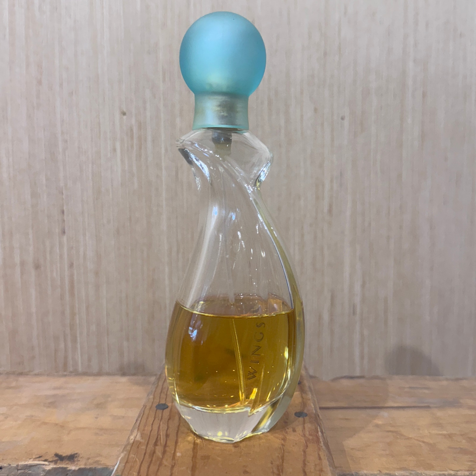 Vtg Perfume READ Wings by Giorgio Beverly Hills 3 fl oz 1/2 Full EDT Toilette