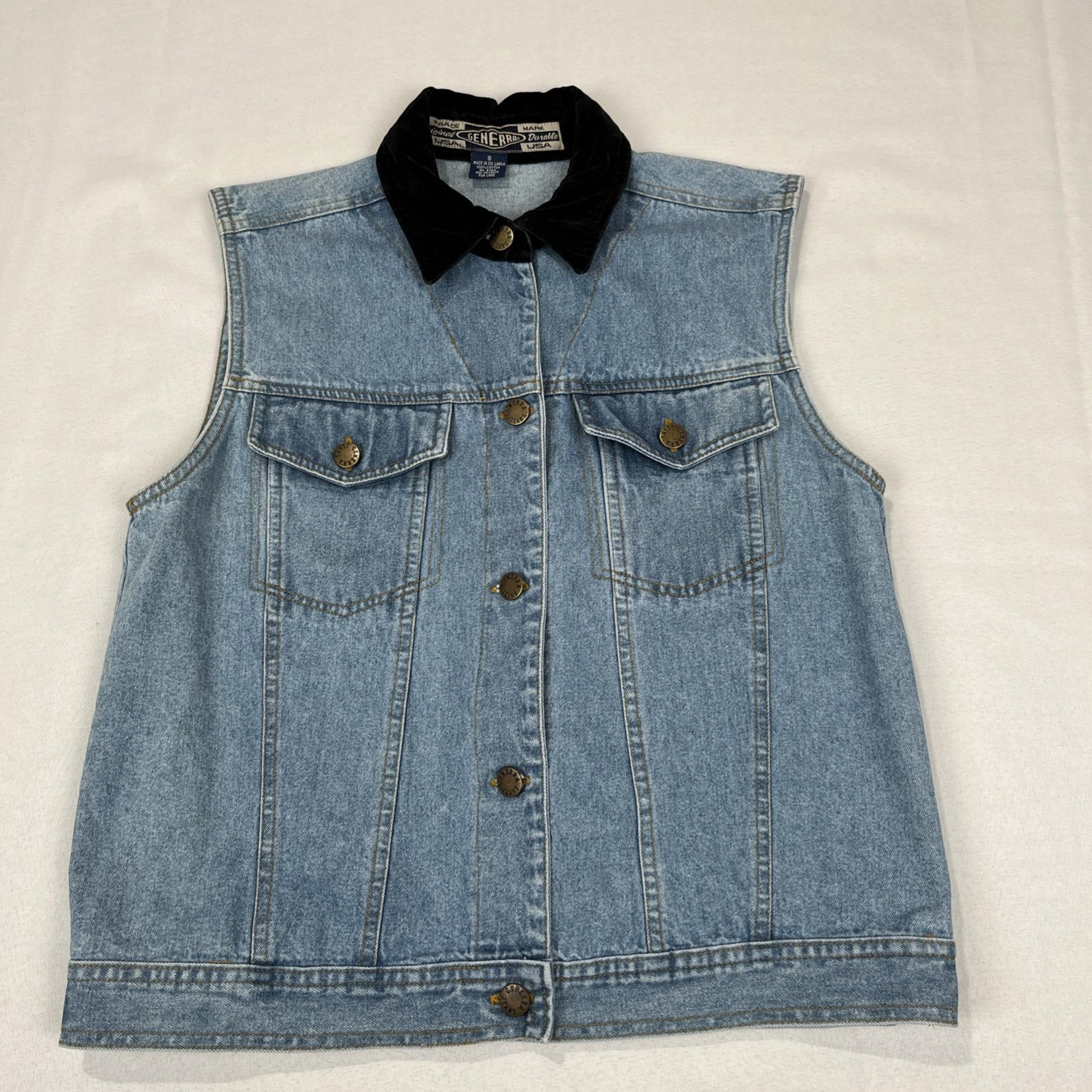 Generra Jean Vest Women's Size S 100% Cotton Light Wash Denim BlackVelvet Collar