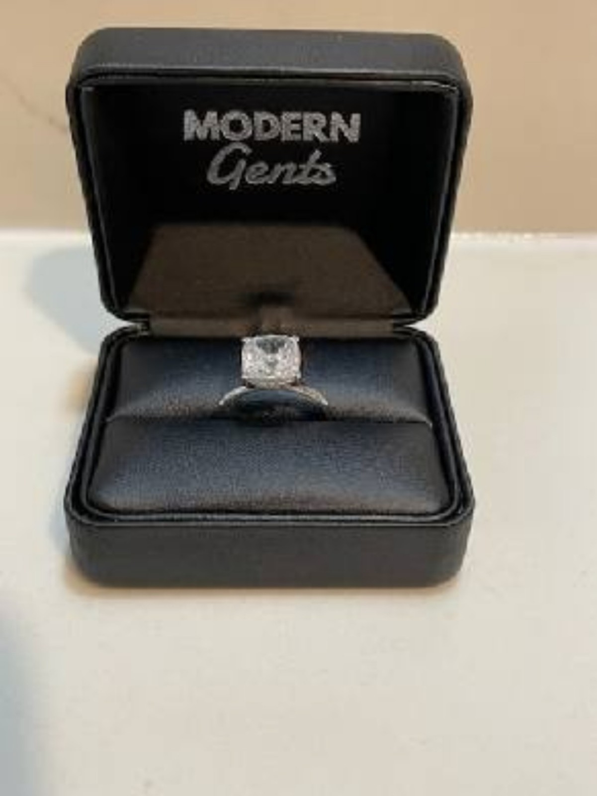 Moderngents The Claire ring