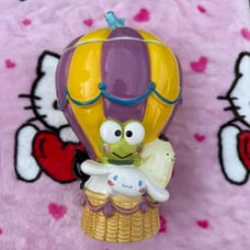 Blue Sky Hello Kitty Hot Air Balloon Ceramic