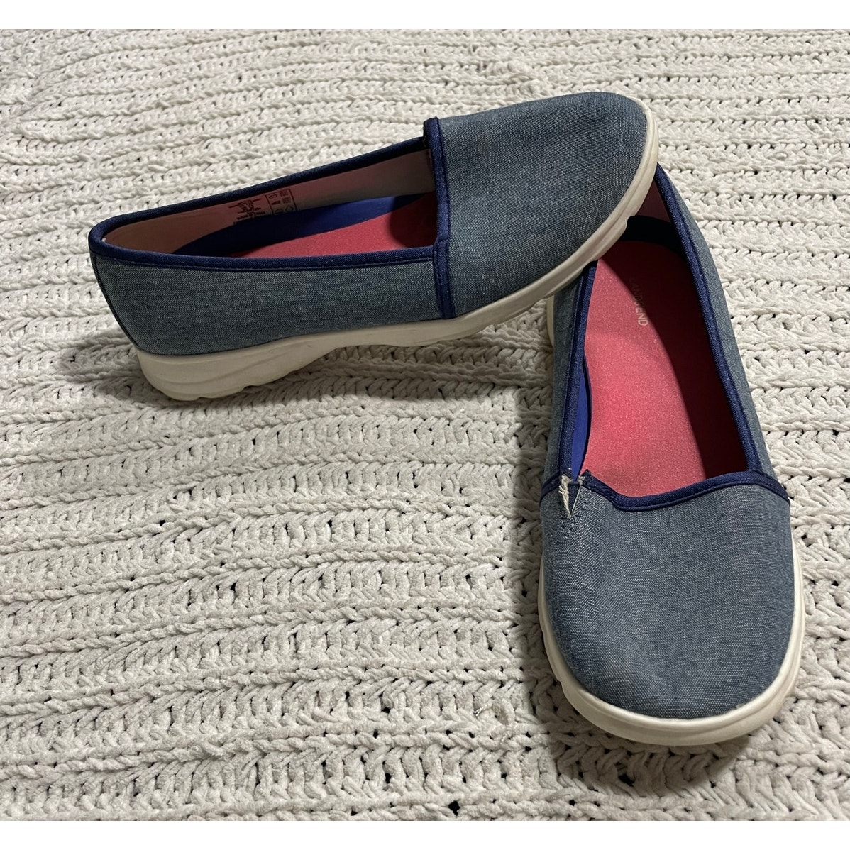 Lands End Comfort Slip On Shoes Women's Size 7.5 B Blue 481519 V3805/F3394 K16