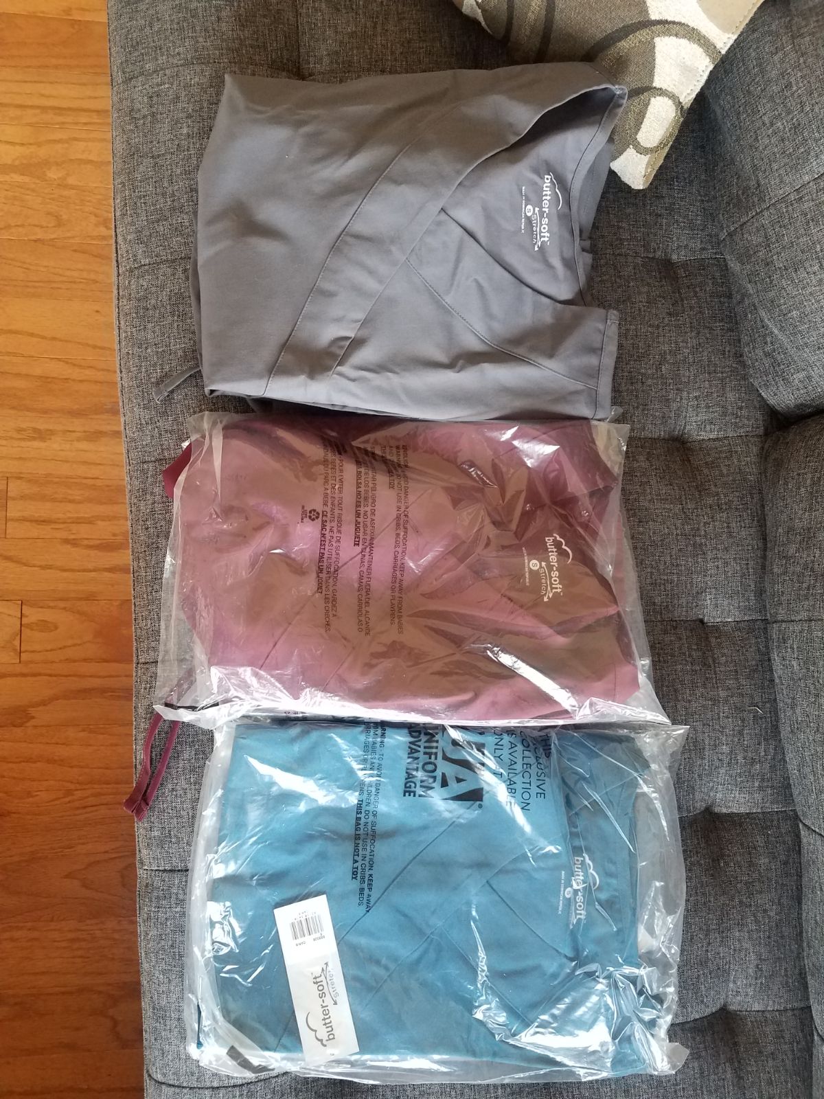 scrubs set