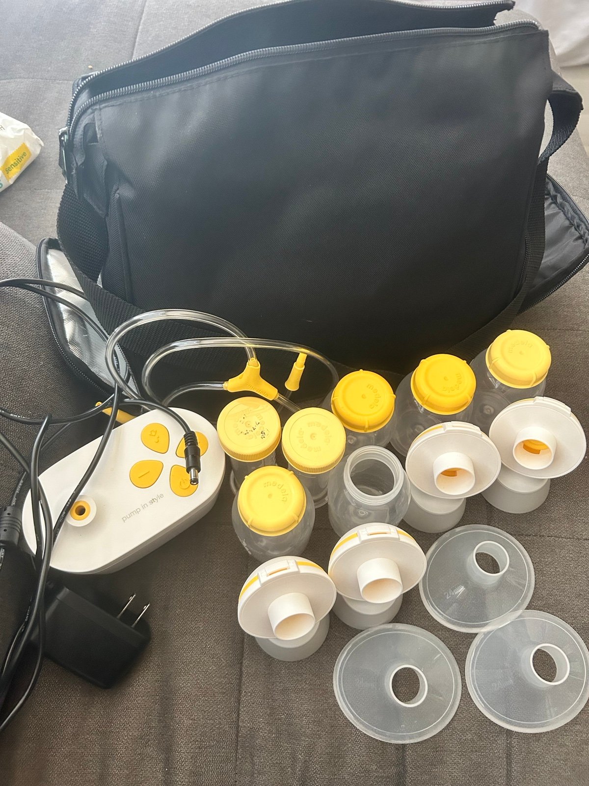 Medela pump in style
