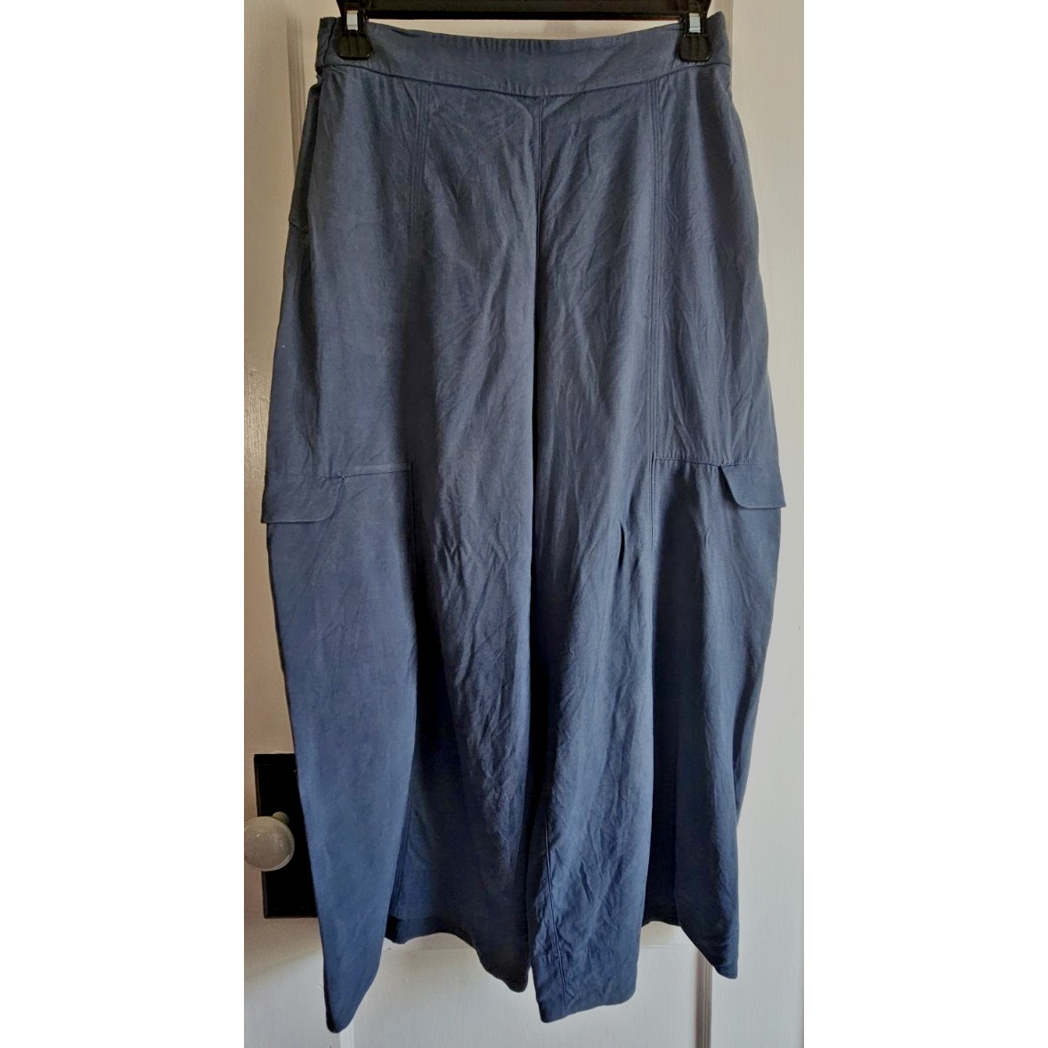 Lululemon Metropolis maven high rise crop iron blue wide leg cargo pants Sz6