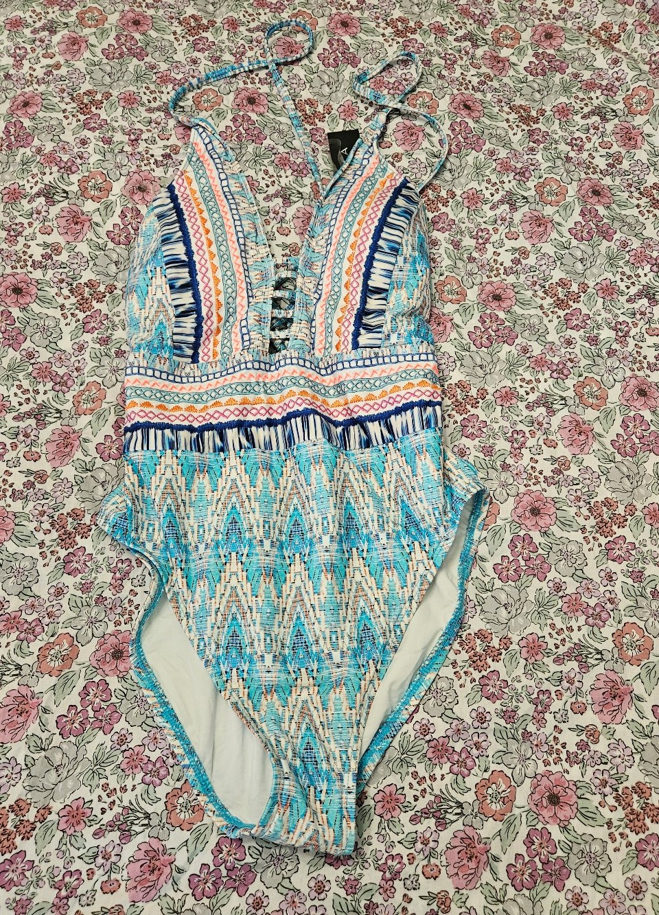 La Blanca Swimsuit Women's Size 8 Multicolor Victoria's Secret New Retail 125