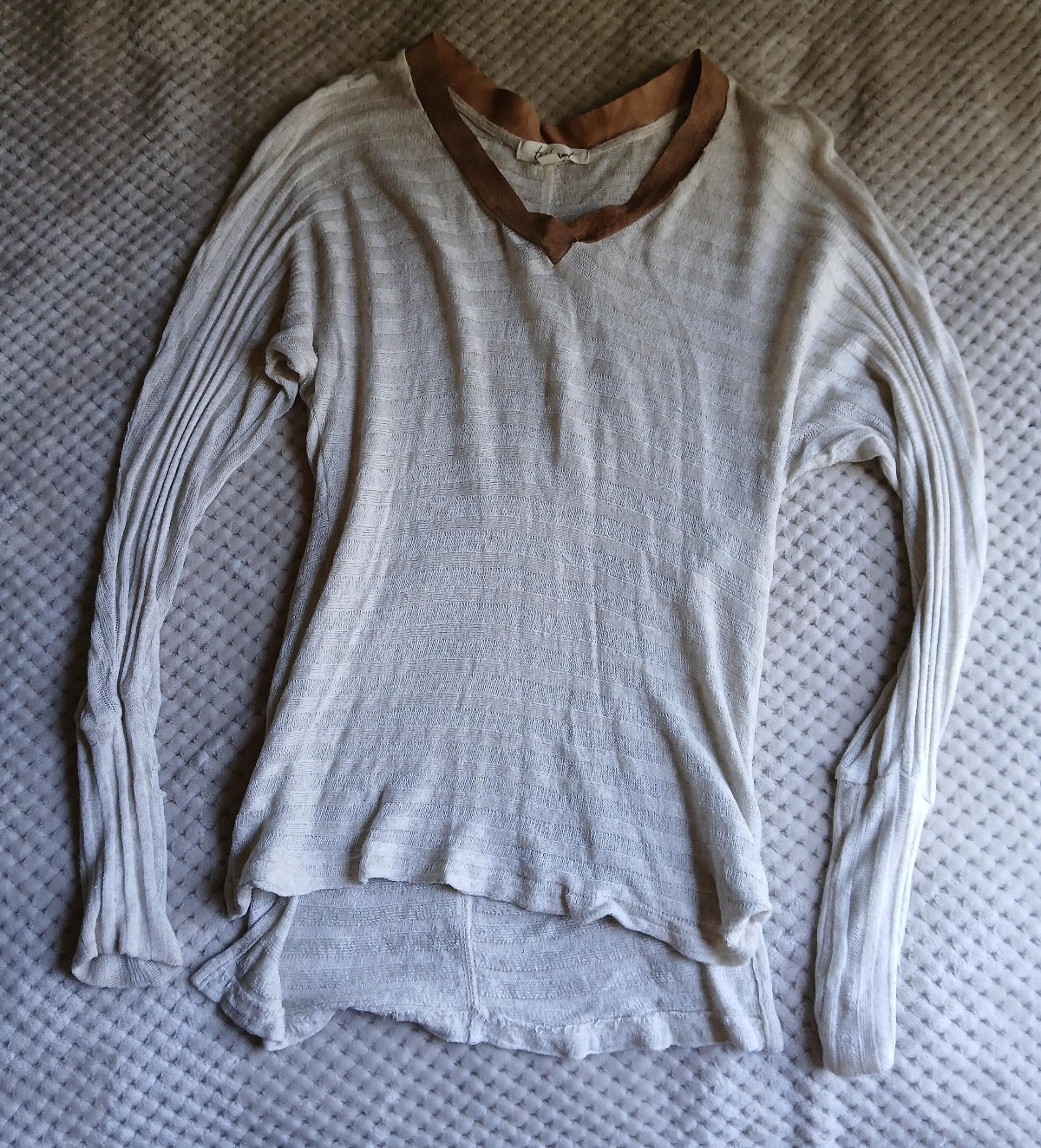 Testament brand size Small Long sleeve Slouchy Oatmeal with Suede Collar Shirt