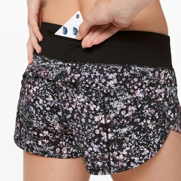 Lululemon RARE Speed Up Short 2.5 Floral Spritz Multi/Black