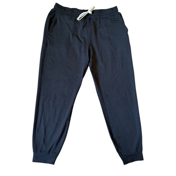 Vuori Woman’s Performance Joggers size M Black