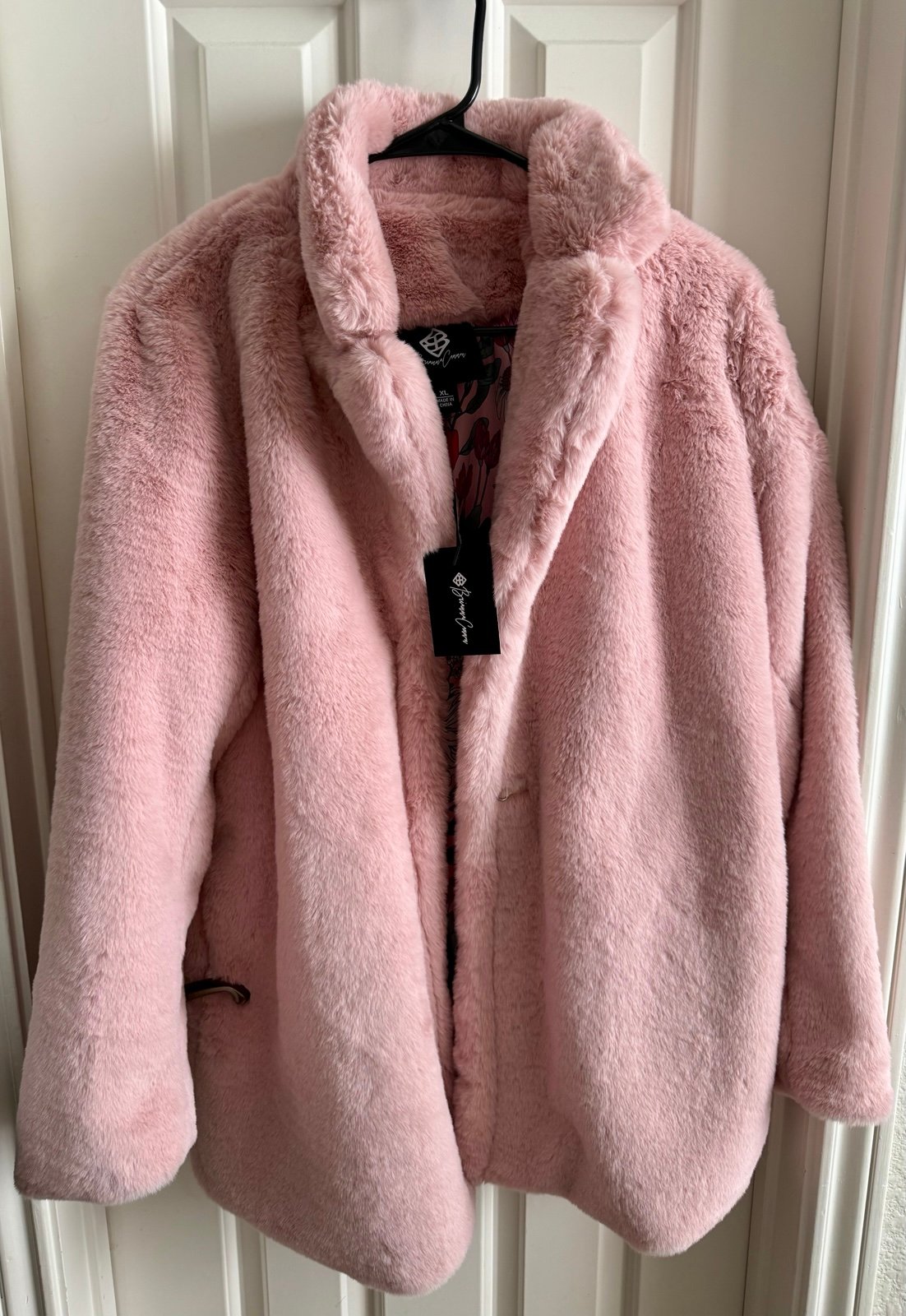 Brianna CANNON pink fur coat